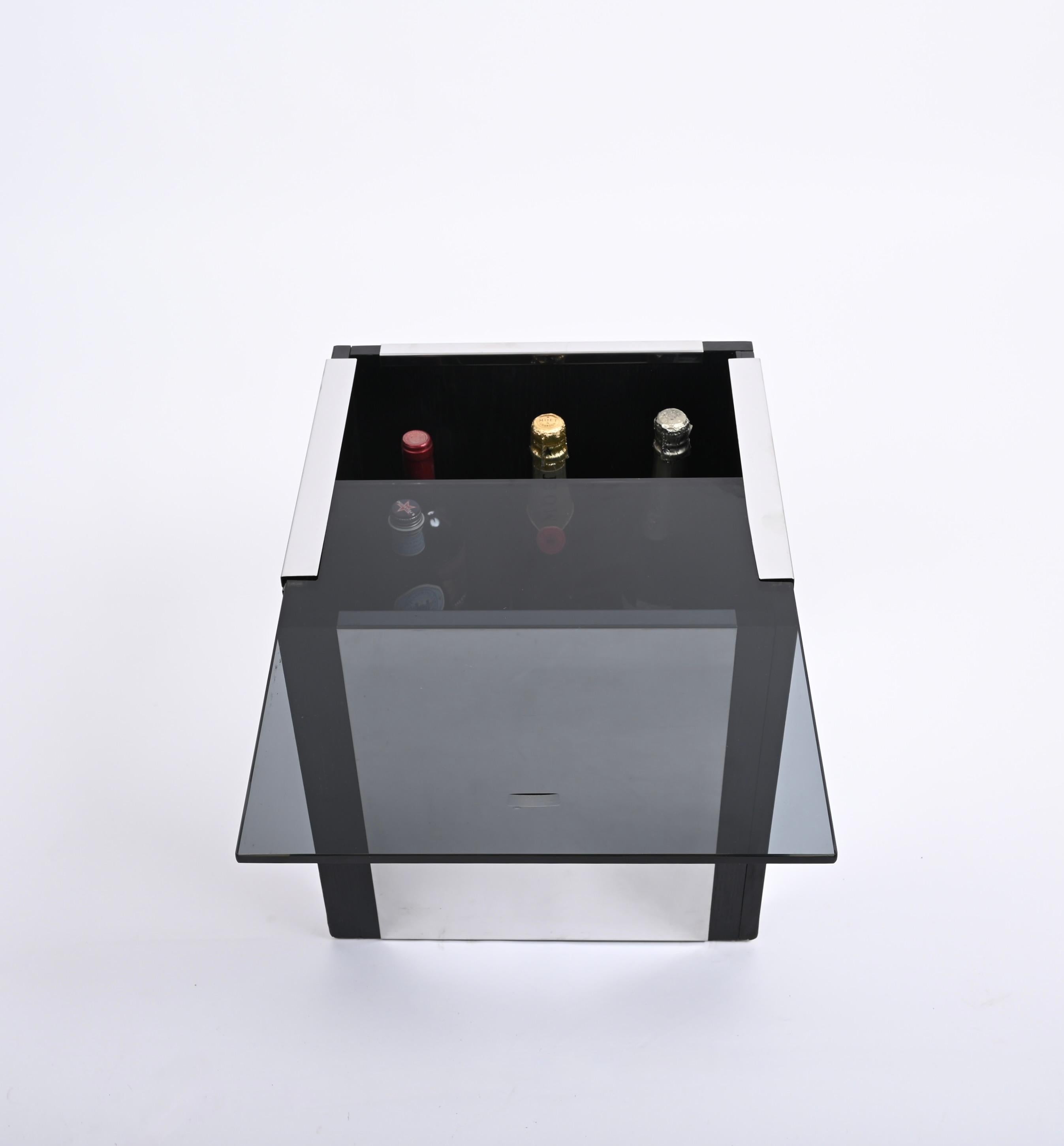Italian Willy Rizzo Midcentury Cubic Chromed Steel, Wood and Glass Dry Bar, Italy 1970s For Sale