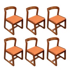 Chaises italiennes du milieu du siècle Willy Rizzo en bois et tissu orange:: Mario Sabot 1970