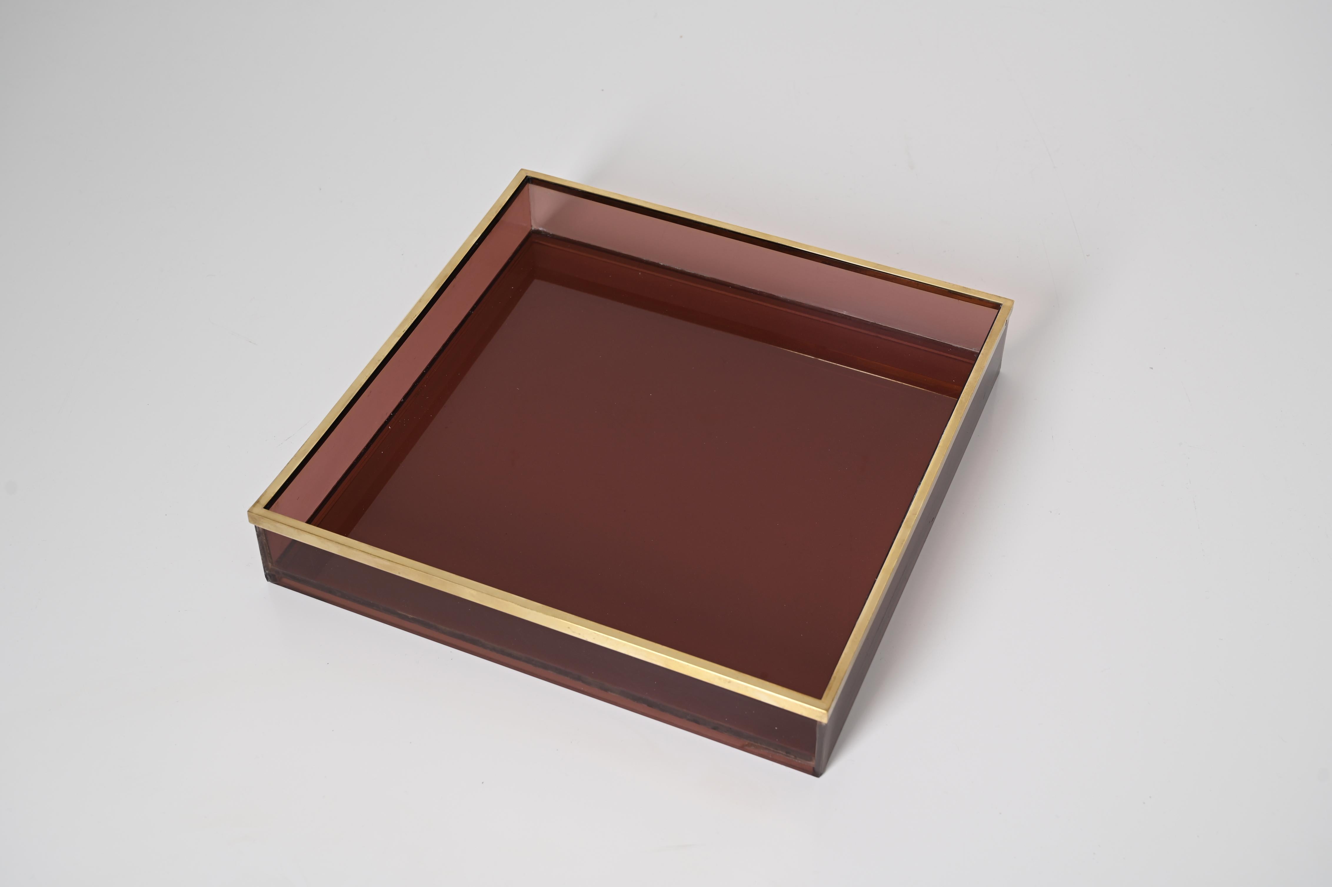 Willy Rizzo Midcentury Pink Lucite and Brass Italian Square Serving Tray, 1970s For Sale 1