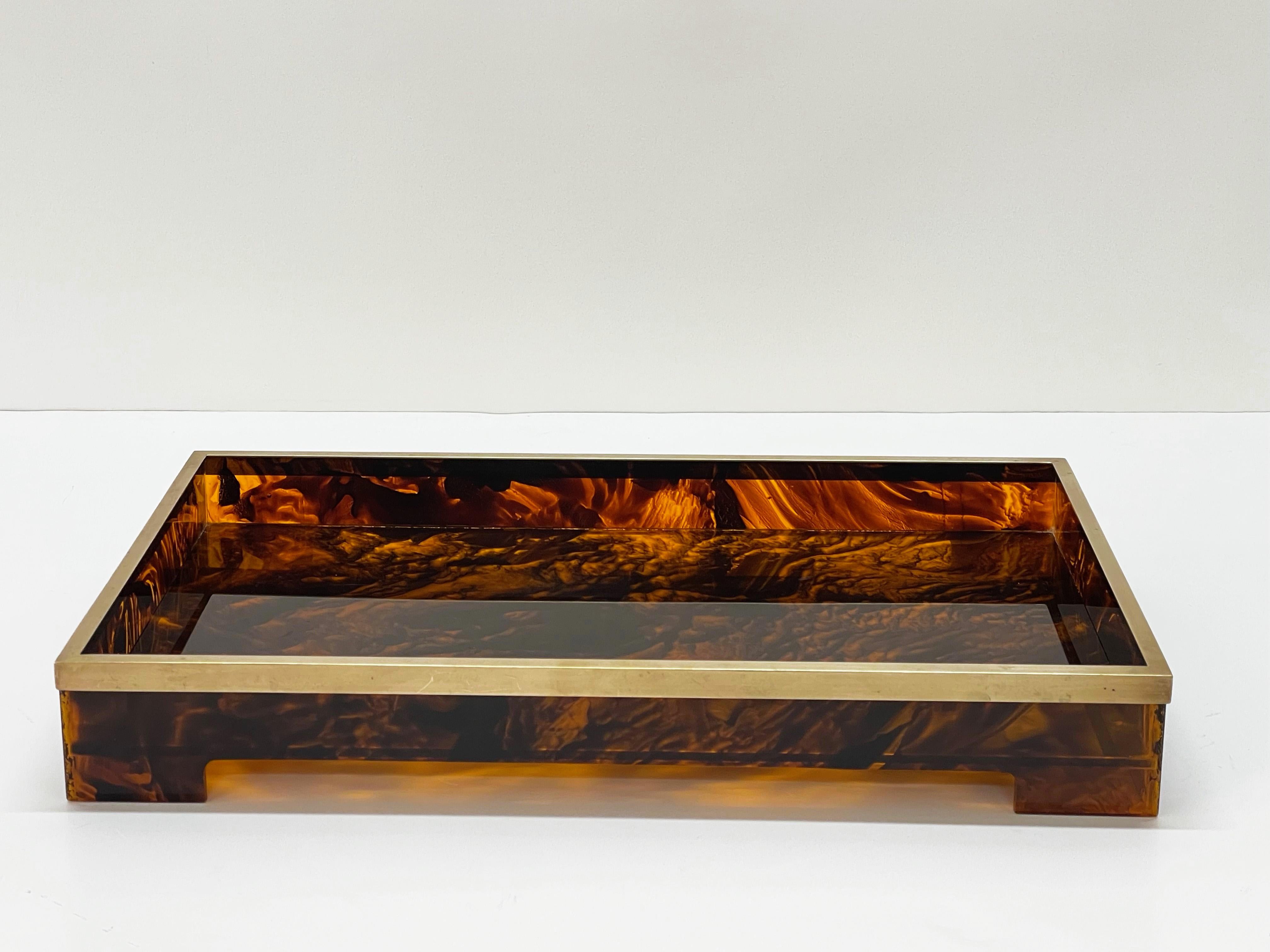 Willy Rizzo Midcentury Tortoiseshell Lucite and Brass Italian Serving Tray 1970s 8