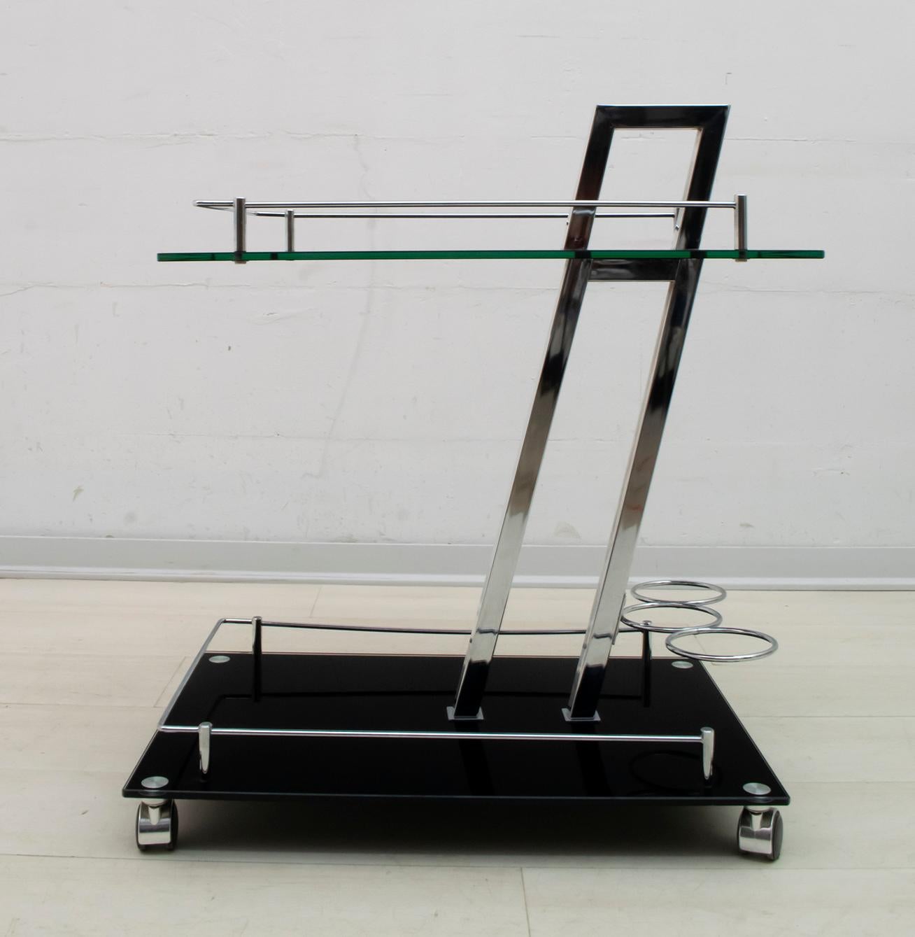 Mid-Century Modern Willy Rizzo Modernist Italian Chromed Metal and Glass Bar Cart Trolley, 1970s