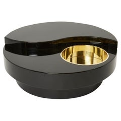 Willy Rizzo Polished Black Lacquer/Brass Swivel Cocktail Table, Italy, 1970's