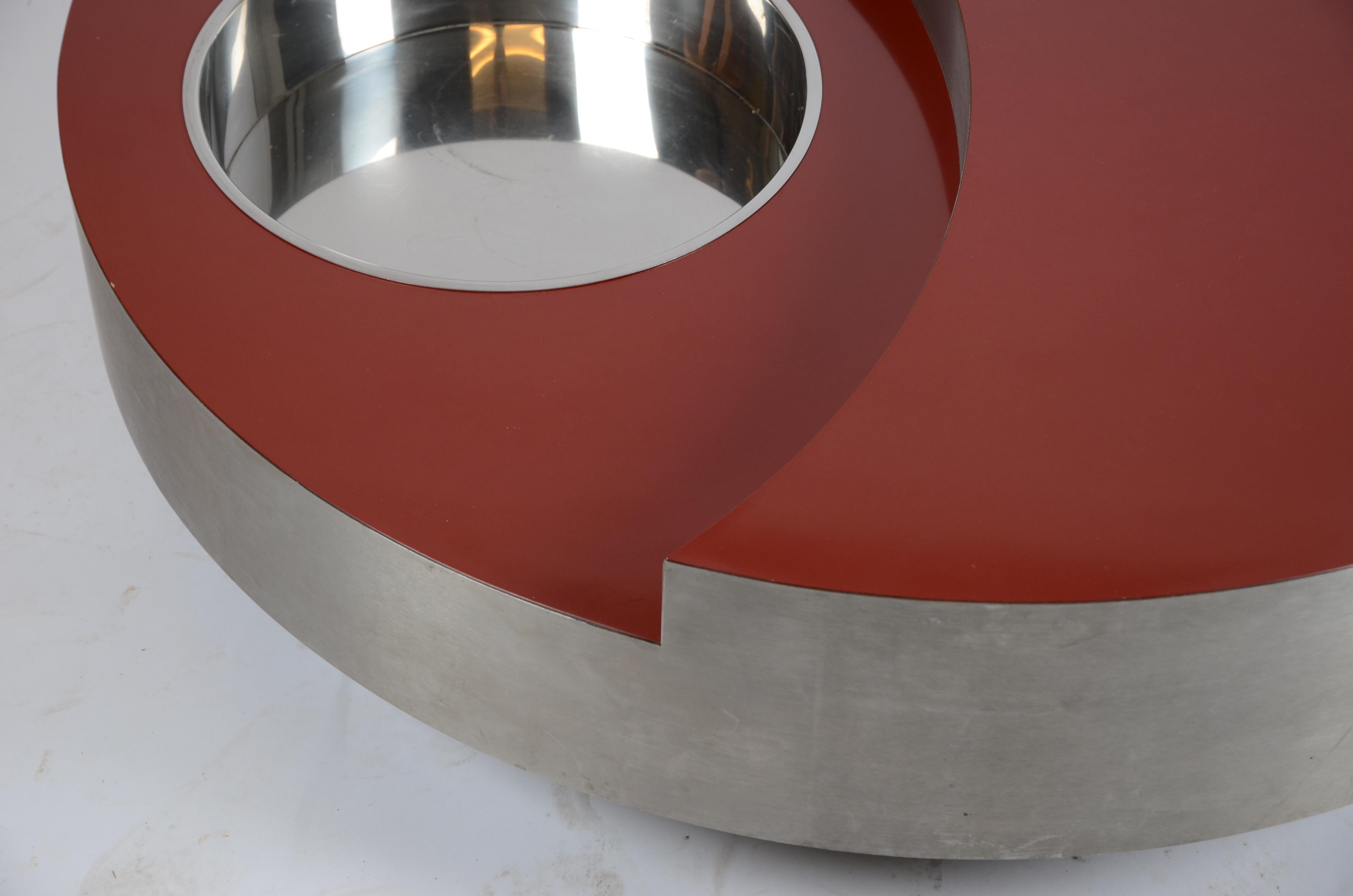 Willy Rizzo, Revolving Cocktail Table, Model TRG, 1970s In Good Condition In Stockholm, SE