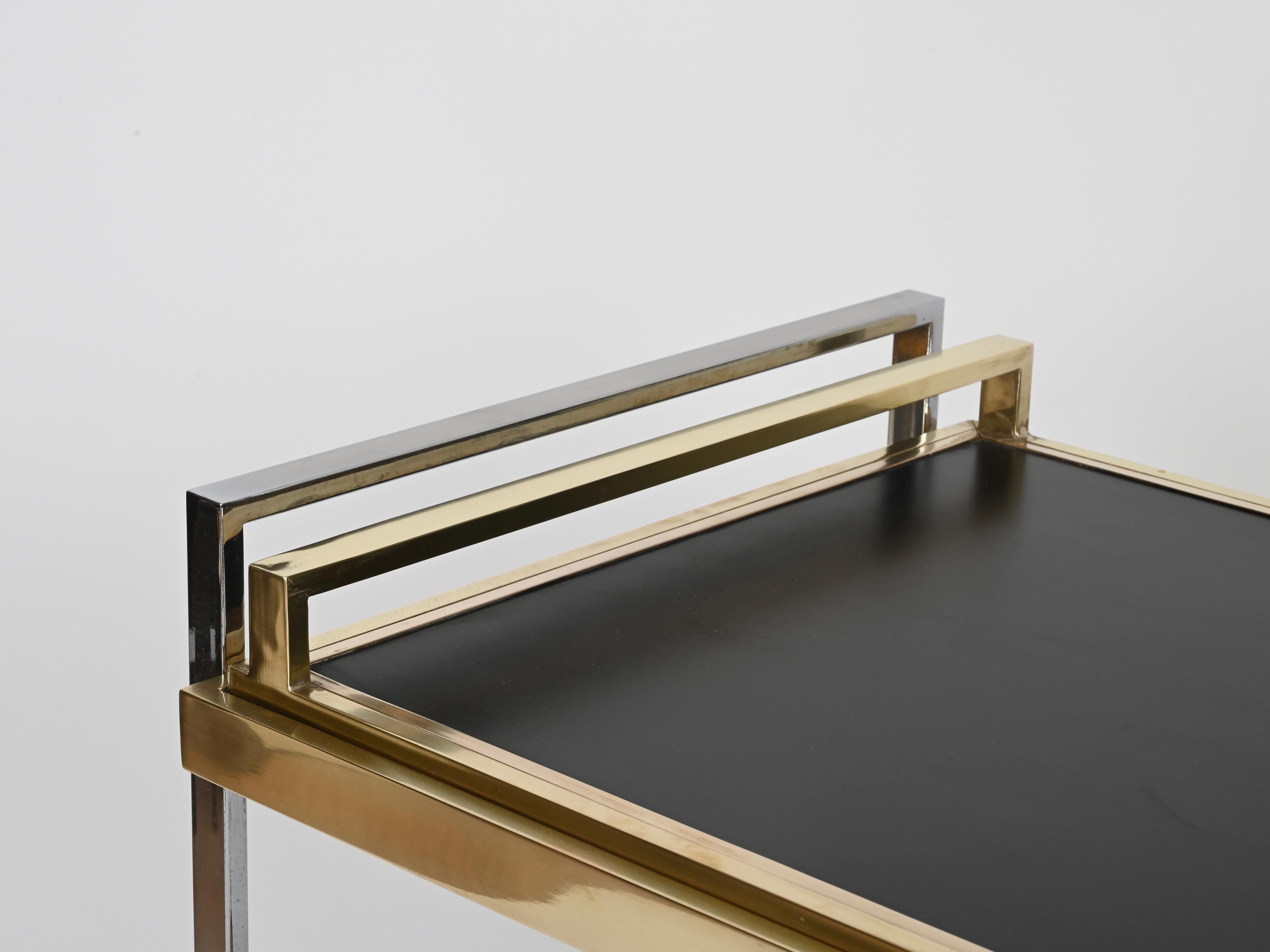 Fait main Willy Rizzo Serving Bar Cart in Chrome, Brass, Smoked Glass, w/ Tray, Italy 1970 en vente