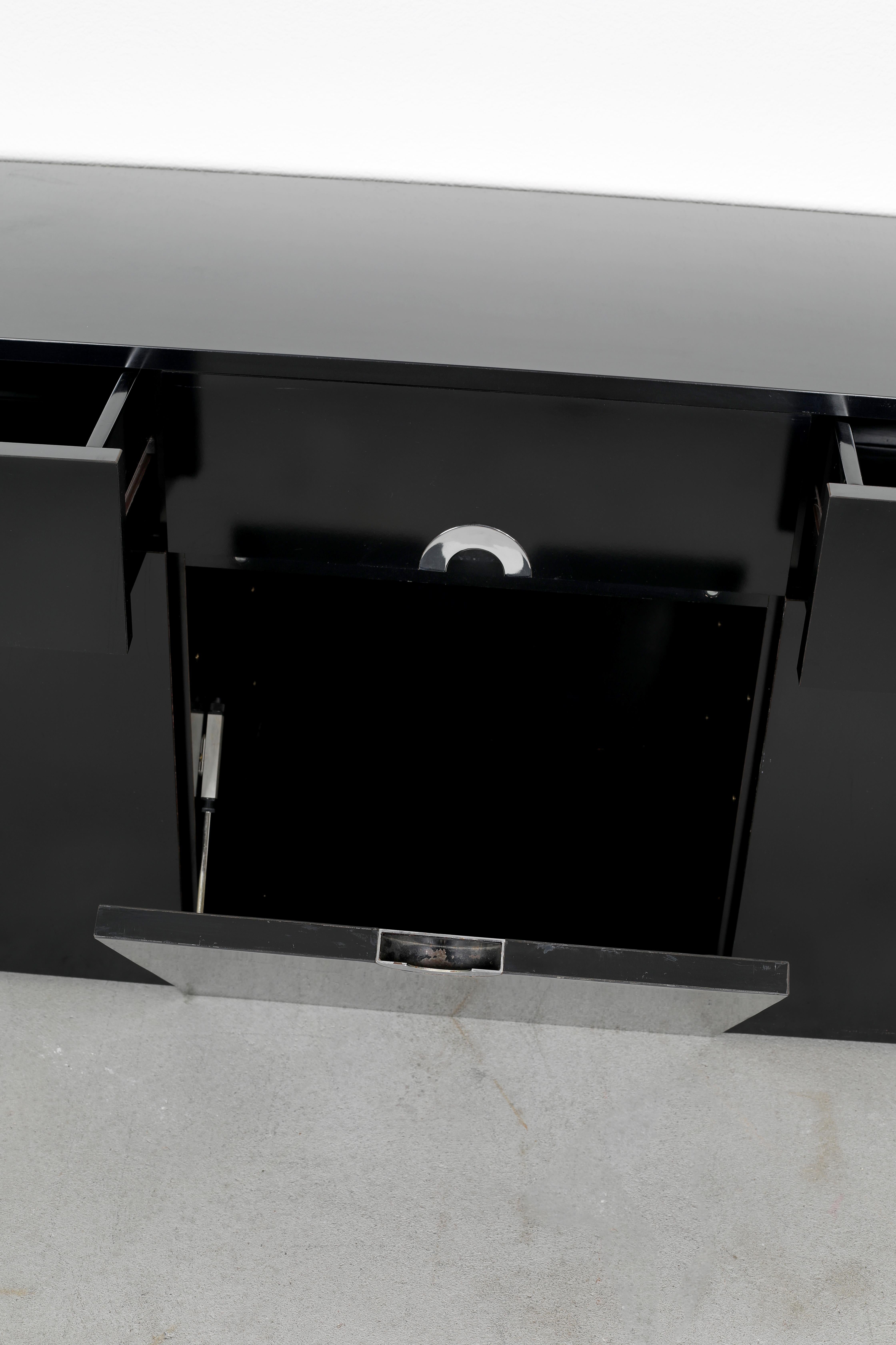 Steel Willy Rizzo Sideboard For Sale