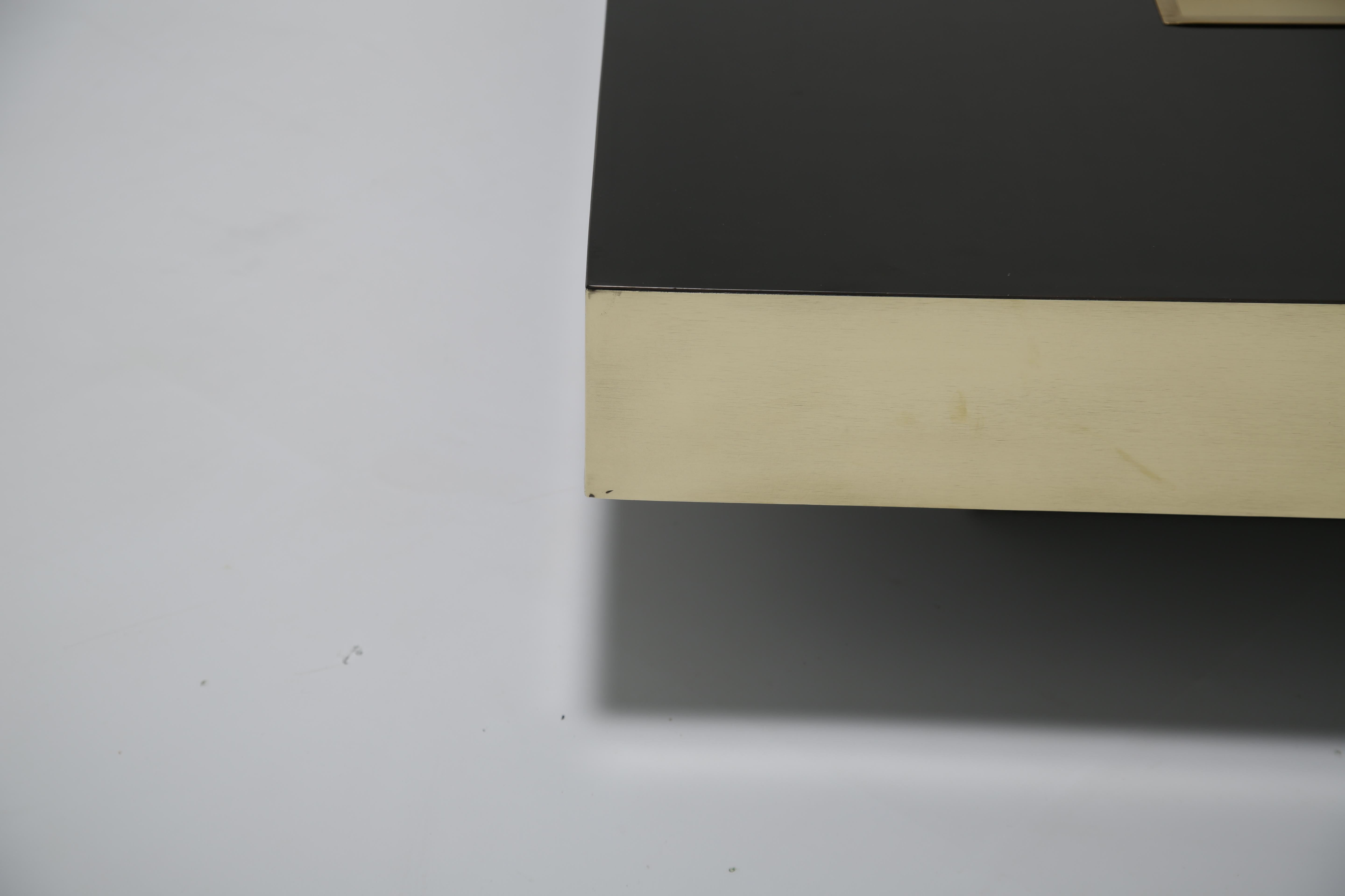 Willy Rizzo style Black Formica and Brass Coffee Table / Cocktail table, 1970s In Good Condition For Sale In Dublin 8, IE