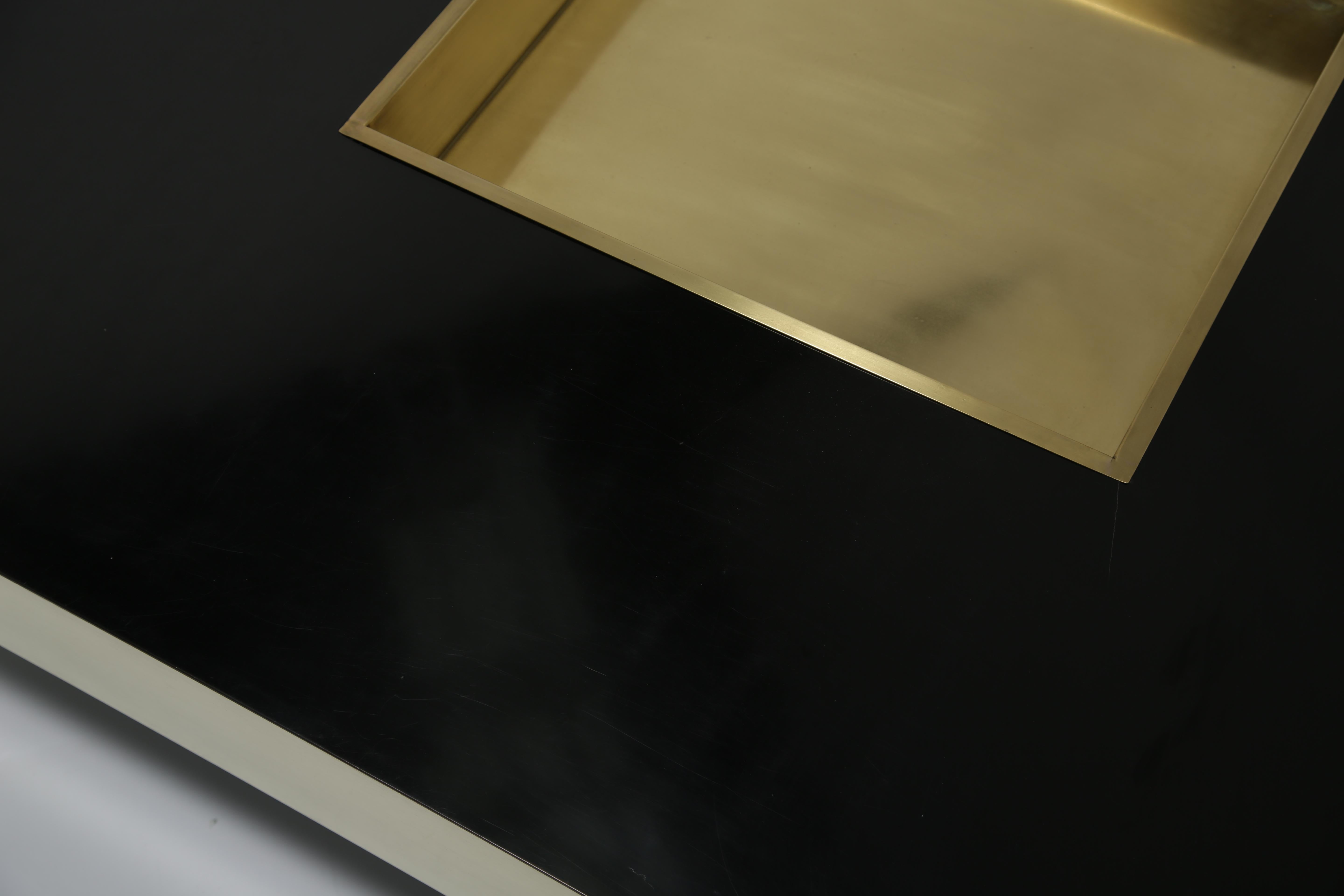 20th Century Willy Rizzo style Black Formica and Brass Coffee Table / Cocktail table, 1970s For Sale