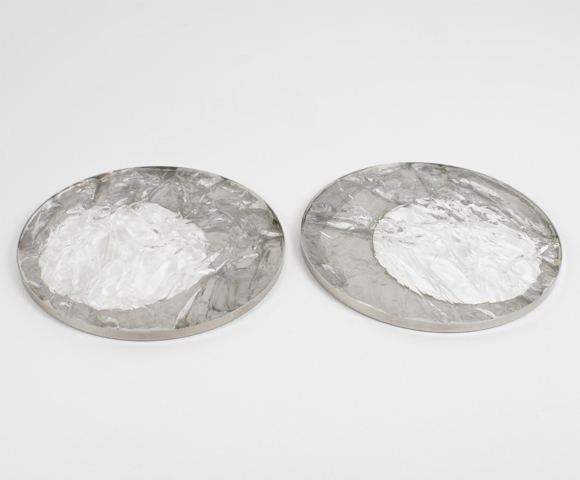 Sottobicchieri in lucite e cromo in stile Willy Rizzo effetto ghiaccio, 9 pezzi in vendita 1