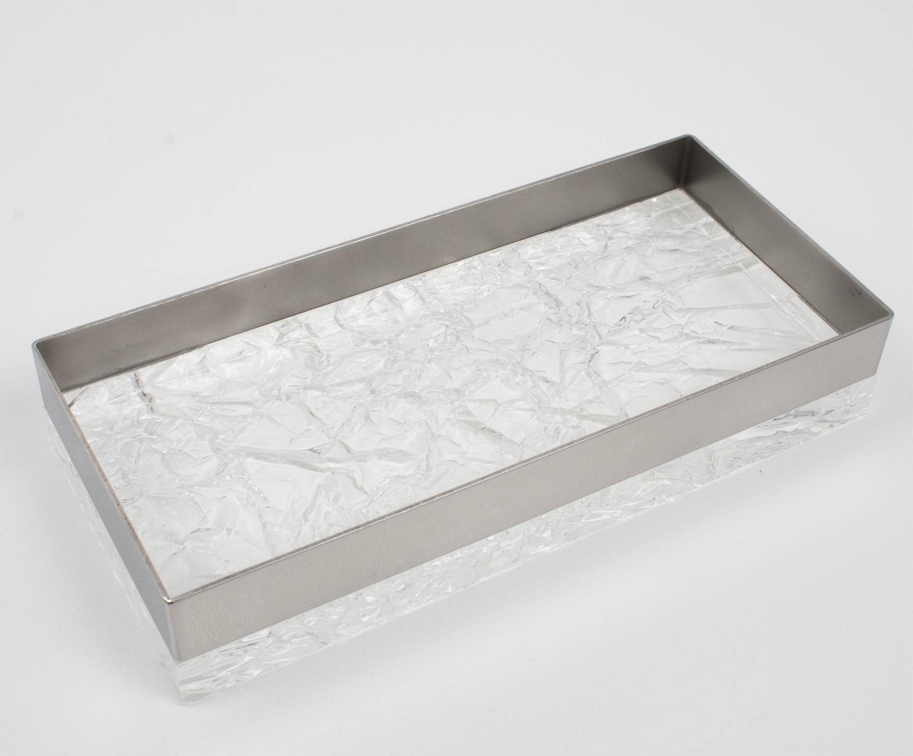 Willy Rizzo Style Ice Effect Lucite and Chrome Decorative Box, 1970s In Excellent Condition For Sale In Atlanta, GA