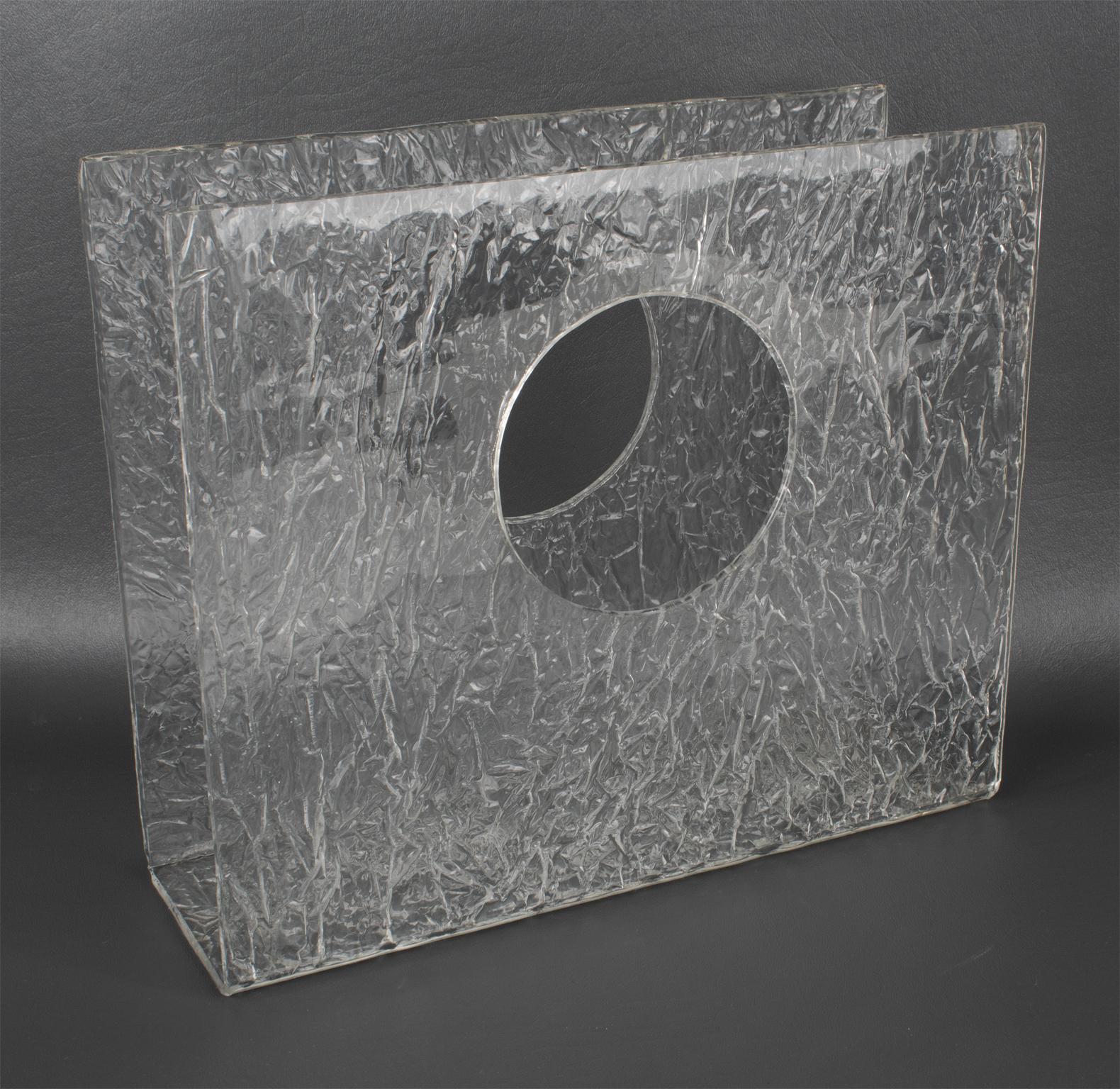 Revistero de Lucite Efecto Hielo Estilo Willy Rizzo, circa 1970 en venta 3