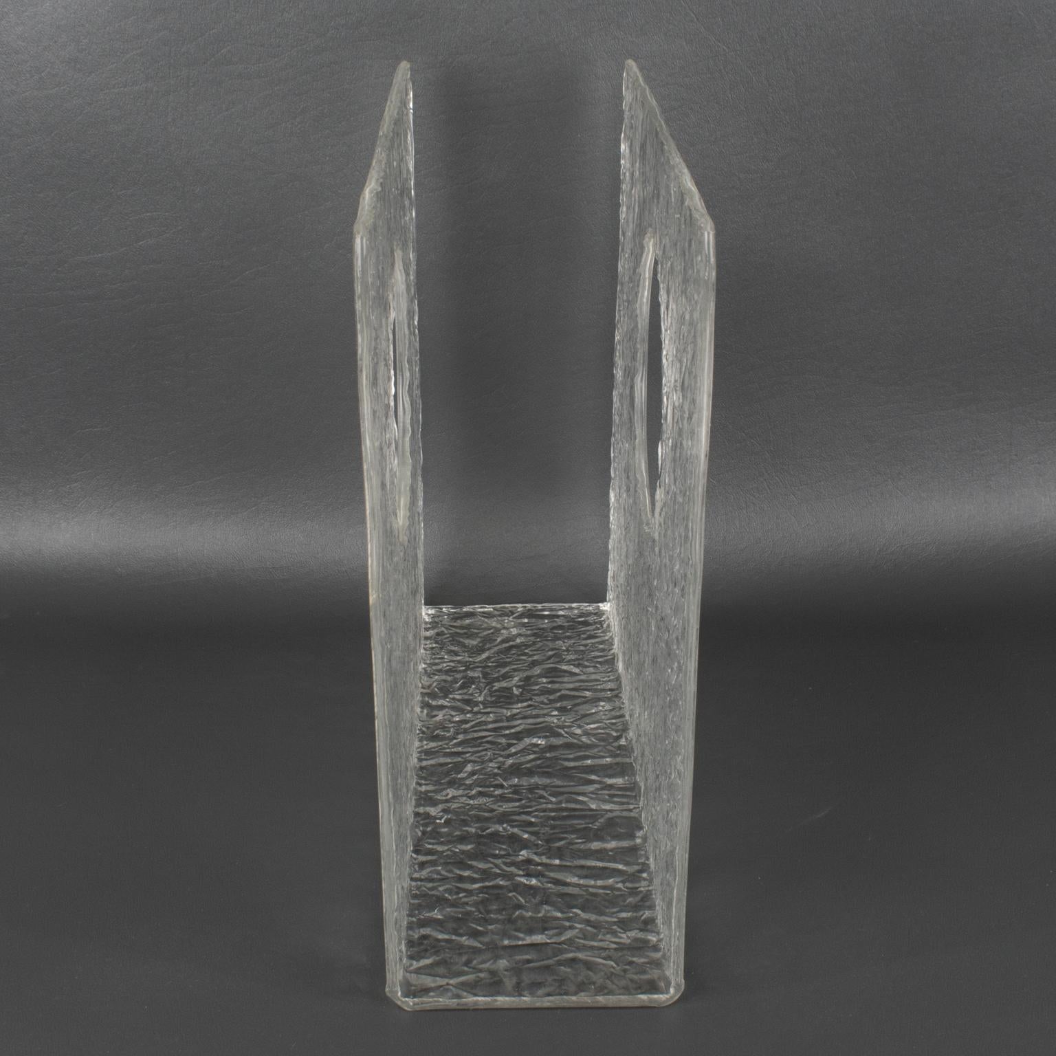 Revistero de Lucite Efecto Hielo Estilo Willy Rizzo, circa 1970 en venta 5