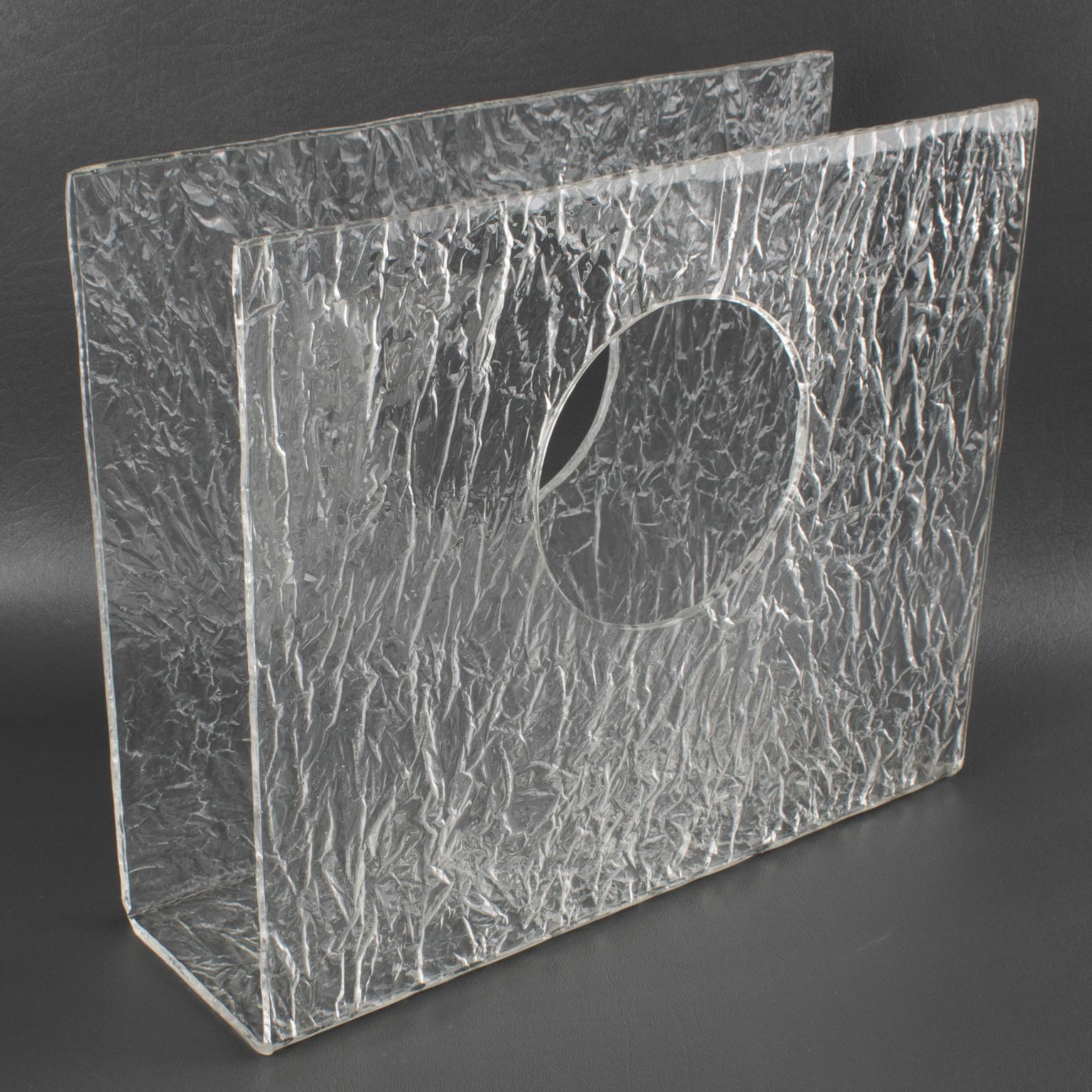 Revistero de Lucite Efecto Hielo Estilo Willy Rizzo, circa 1970 en venta 10