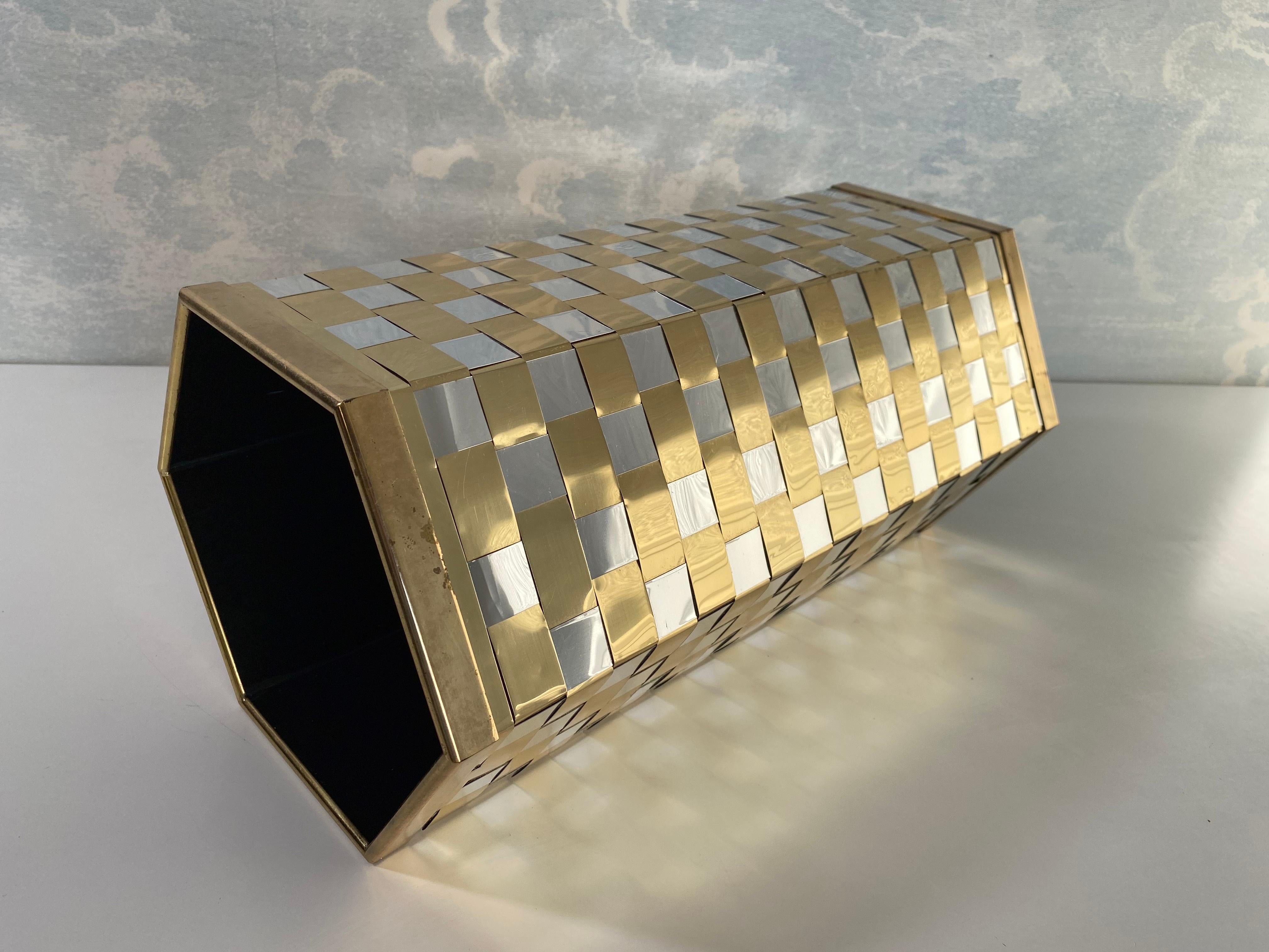 Willy Rizzo Stil Italienisch Mid Century Hexagonal Bicolor Umbrella Stand 70s im Angebot 2
