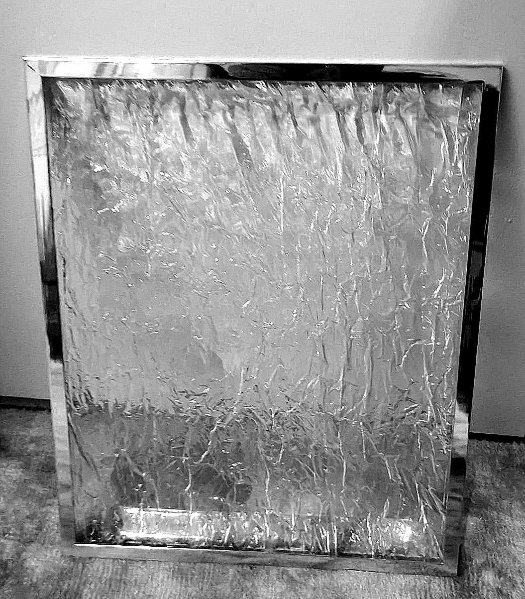 Plateau italien de style Willy Rizzo en plexiglas et laiton nickelé en vente 3