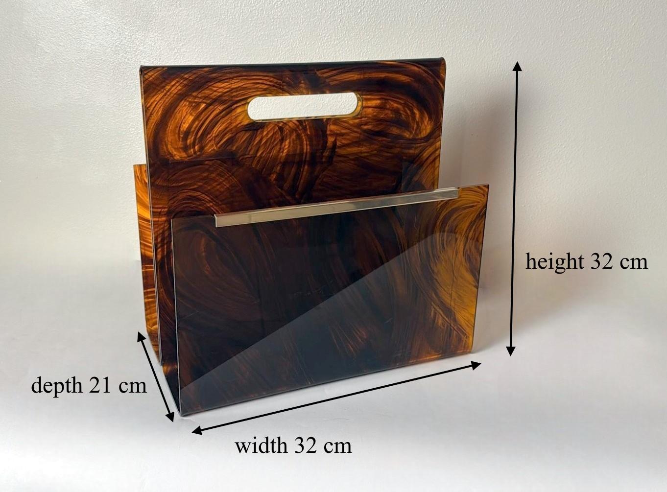 Willy Rizzo Style Italian Tortoiseshell Plexiglass And Brass Magazine Rack For Sale 14