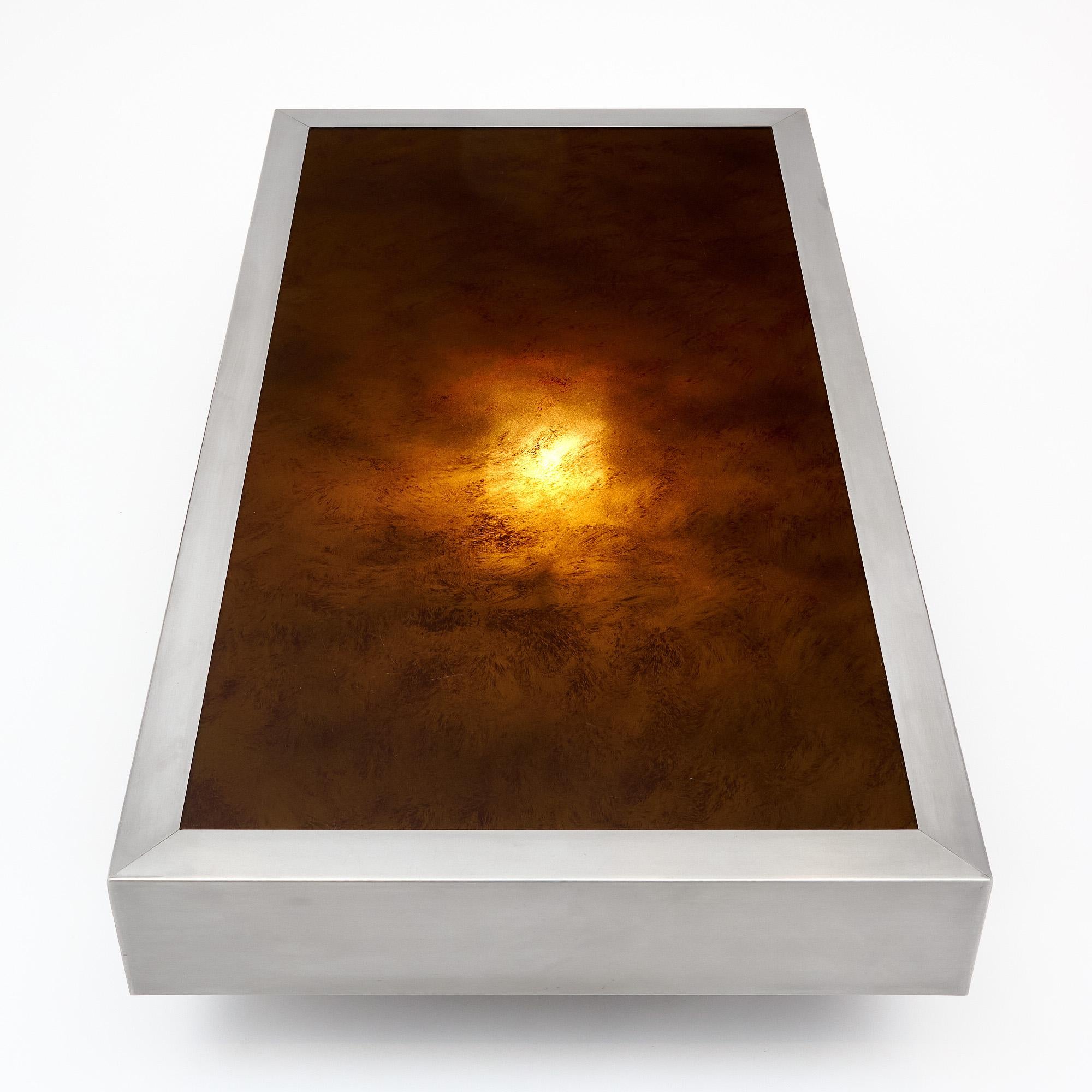 Chrome Table basse italienne du milieu du siècle avec lumière, attribuée à Willy Rizzo en vente