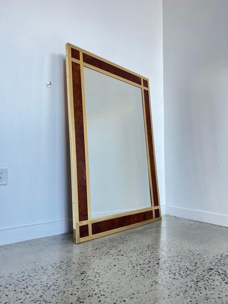 Willy Rizzo Wall Mirror in Brass and Burlwood In Good Condition For Sale In Byron Bay, NSW