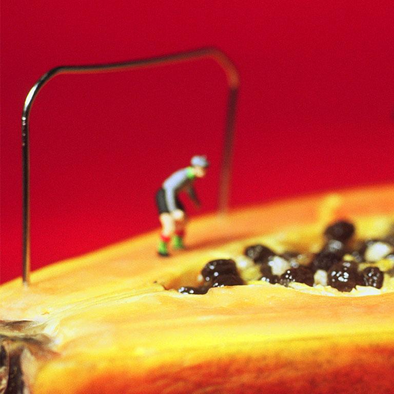 Fútbol - Siglo XXI, Contemporáneo, Fotografía en miniatura, Impresión pigmentada 1