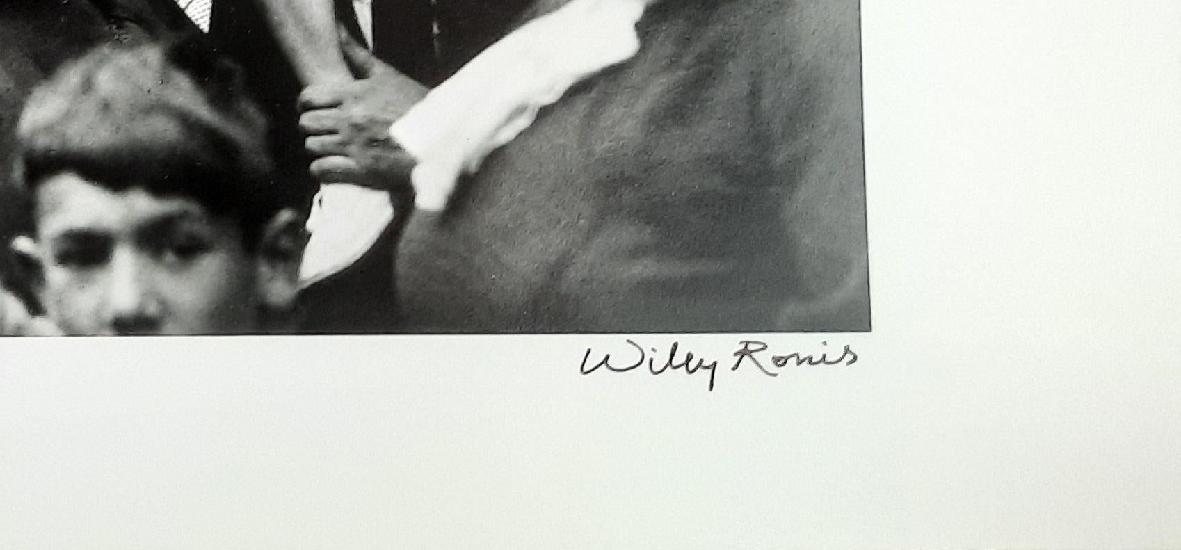14 juillet 1936 Paris Willy Ronis Humanist black and white photography For Sale 2