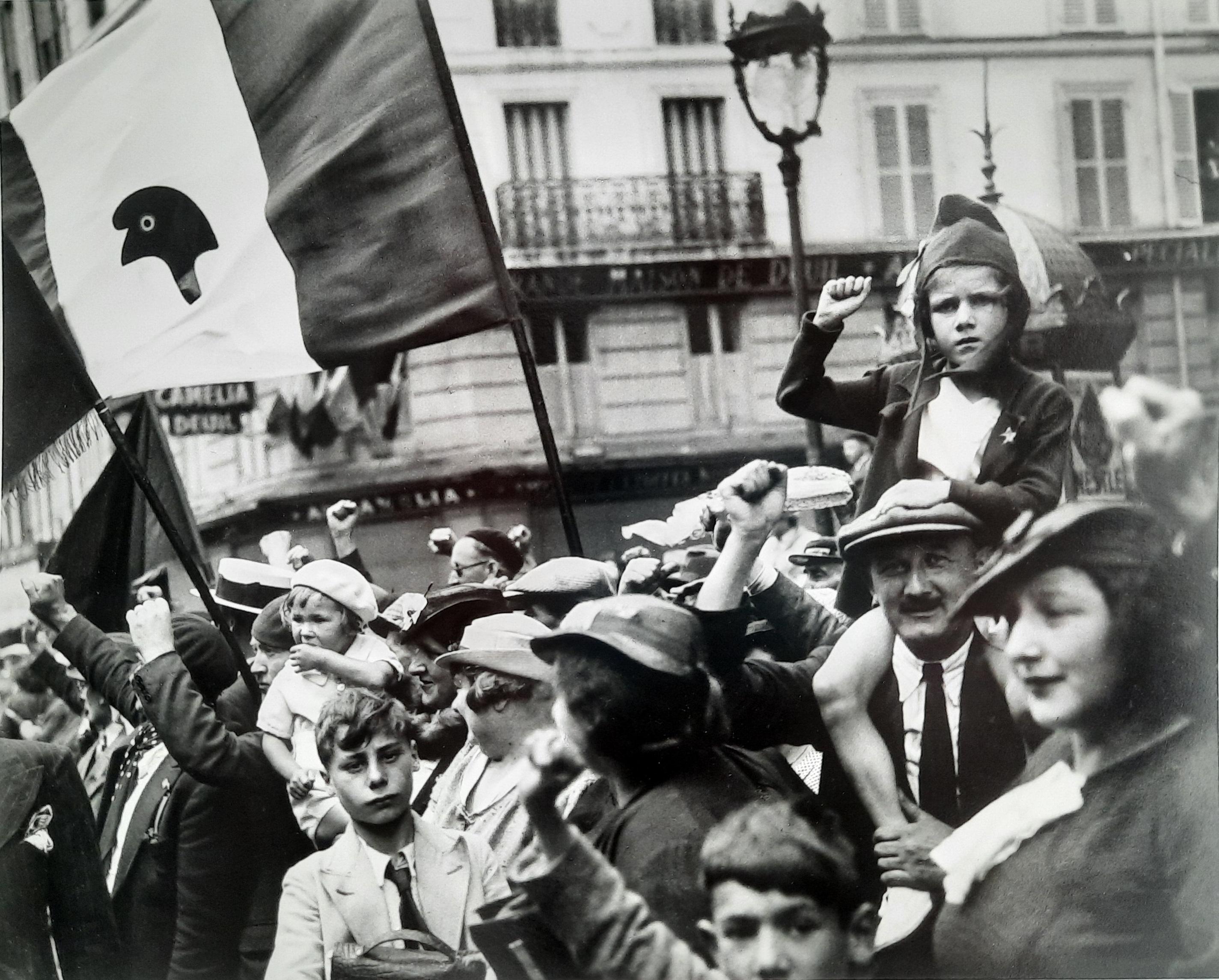 14 giugno 1936 Parigi Willy Ronis Umanista Fotografia in bianco e nero