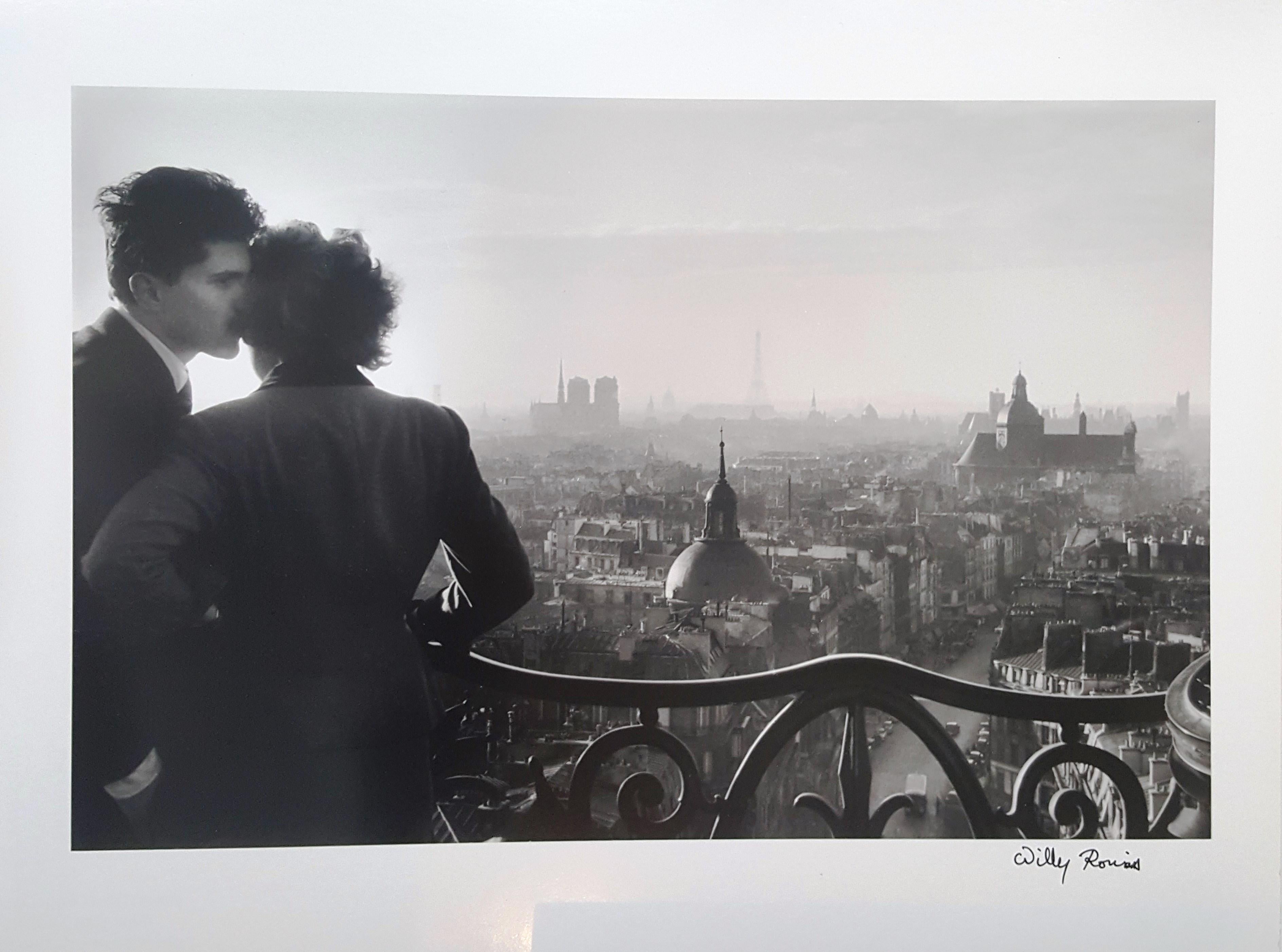 The Lovers of the Bastille – Willy Ronis:: Fotograf des 20. Jahrhunderts:: Humanist 1