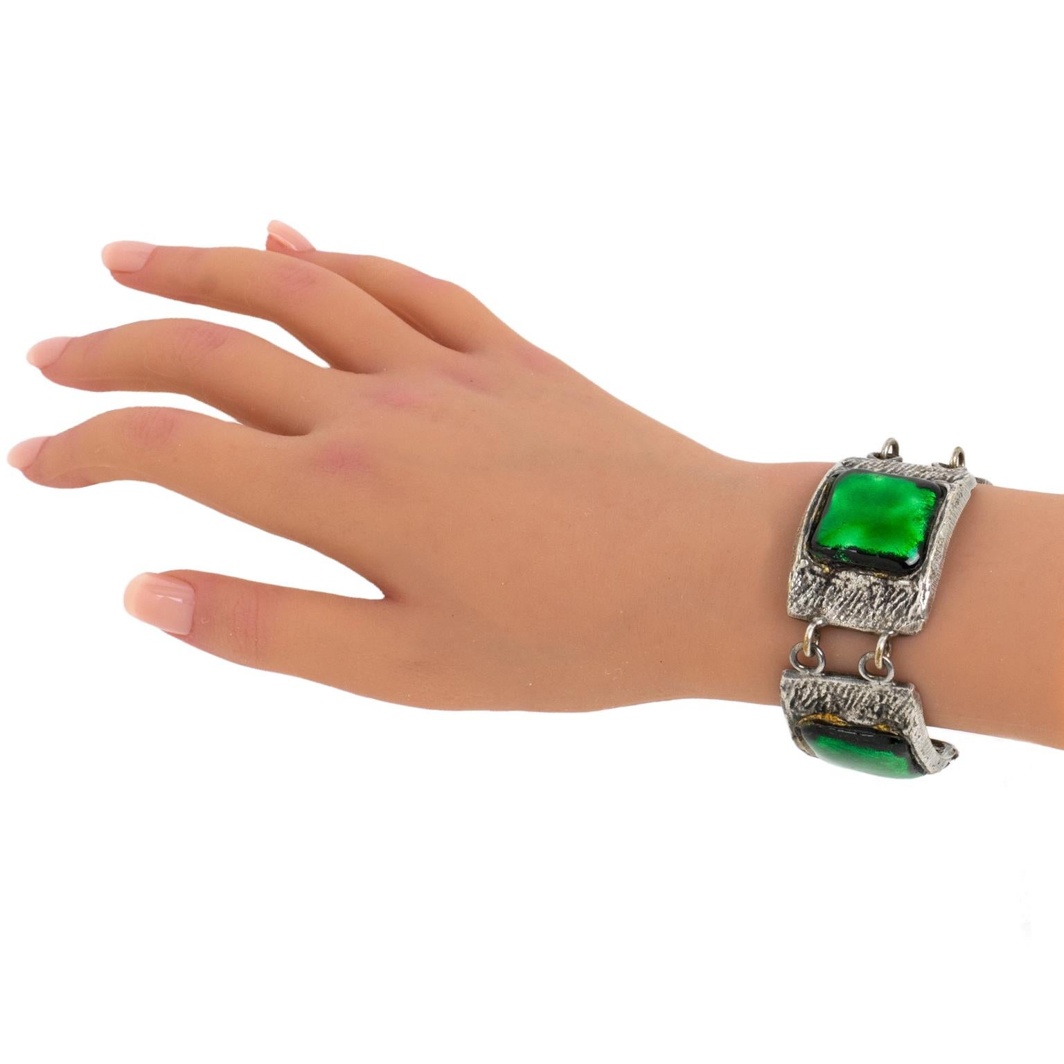 Willy Silvered Bronze and Green Enamel Link Bracelet, France c.1950 For Sale 3