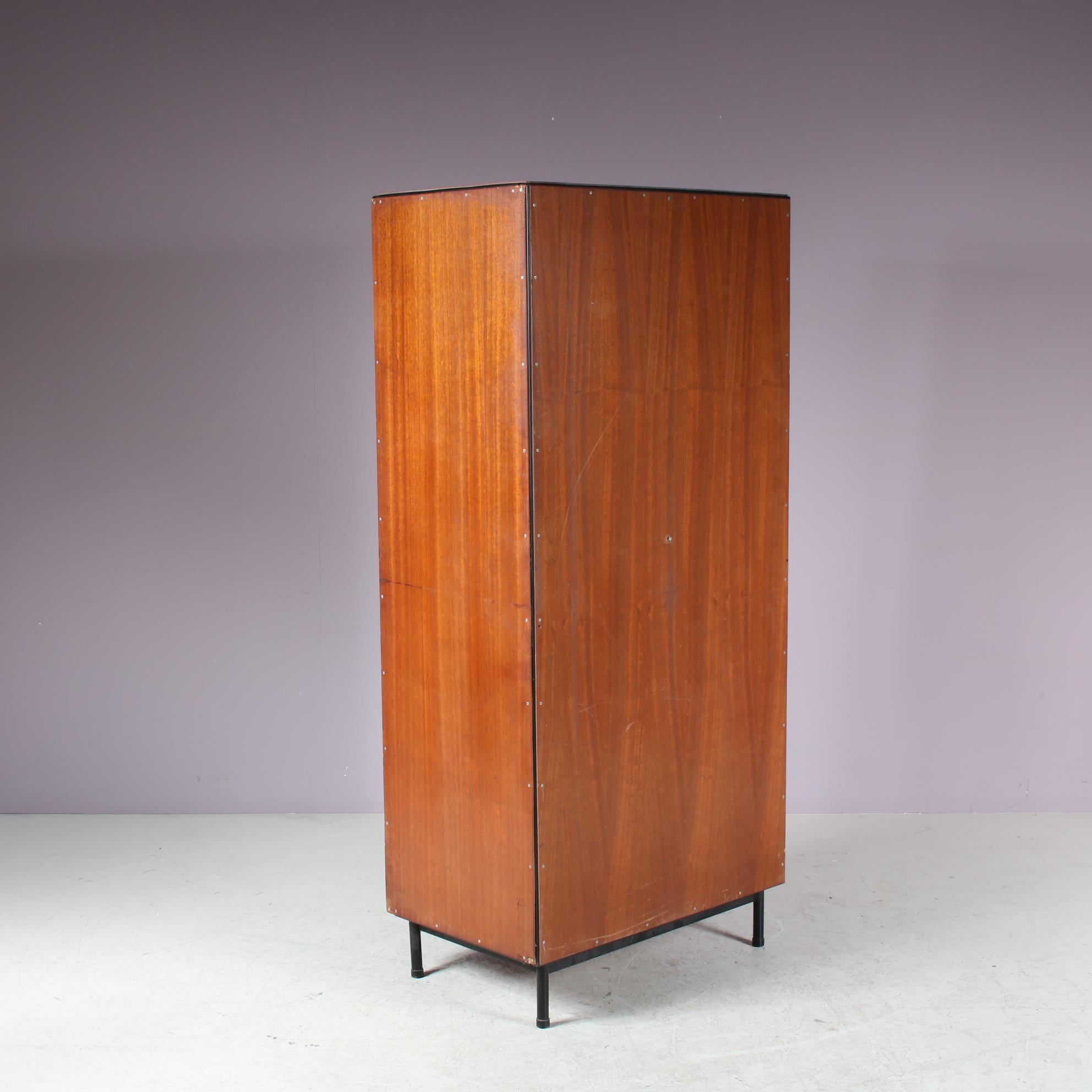 Armoire Willy van der Meeren pour Tubax, Belgique 1950 7