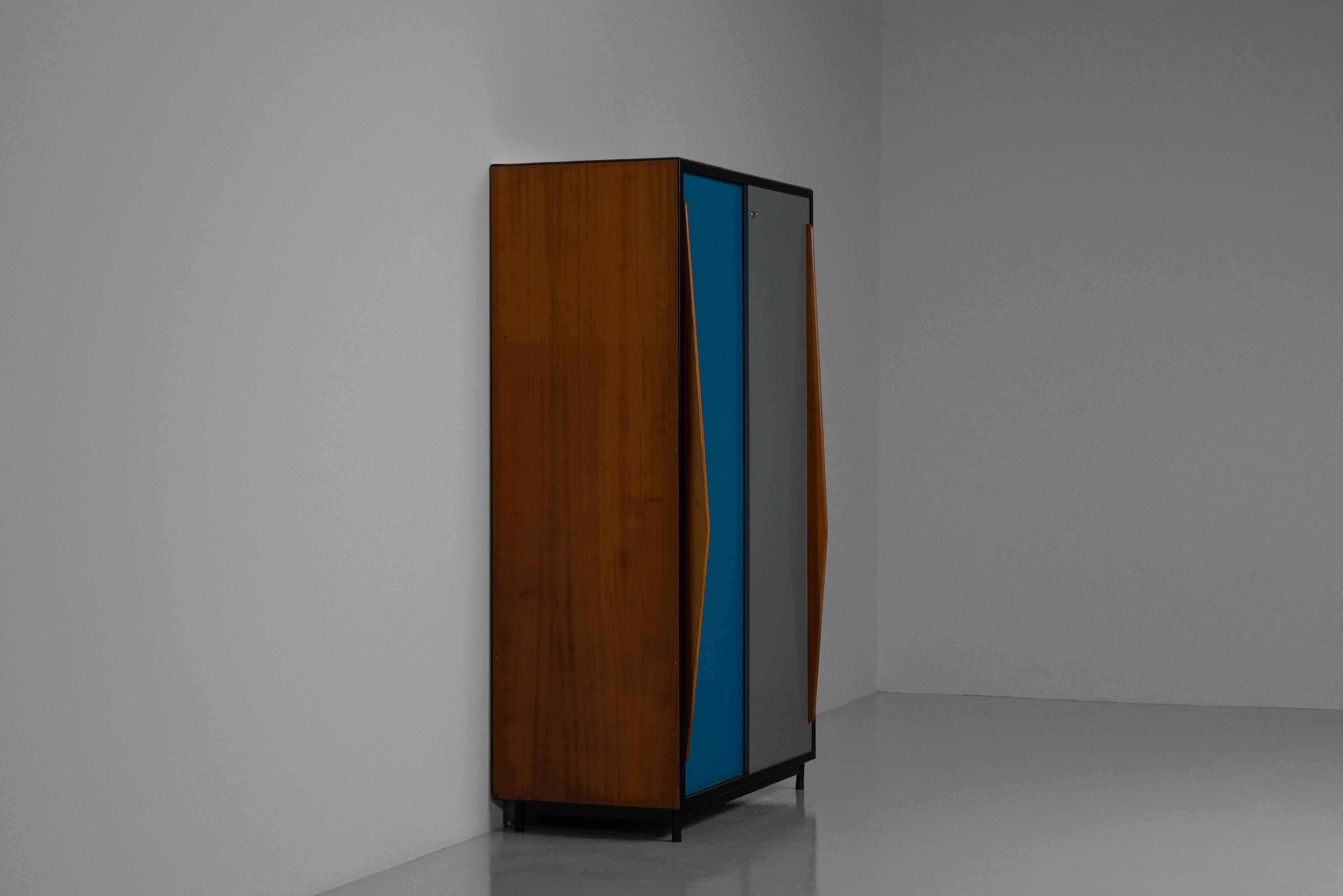 Armario Willy Van Der Meeren Tubax Bélgica 1952 Azul Moderno de mediados de siglo en venta