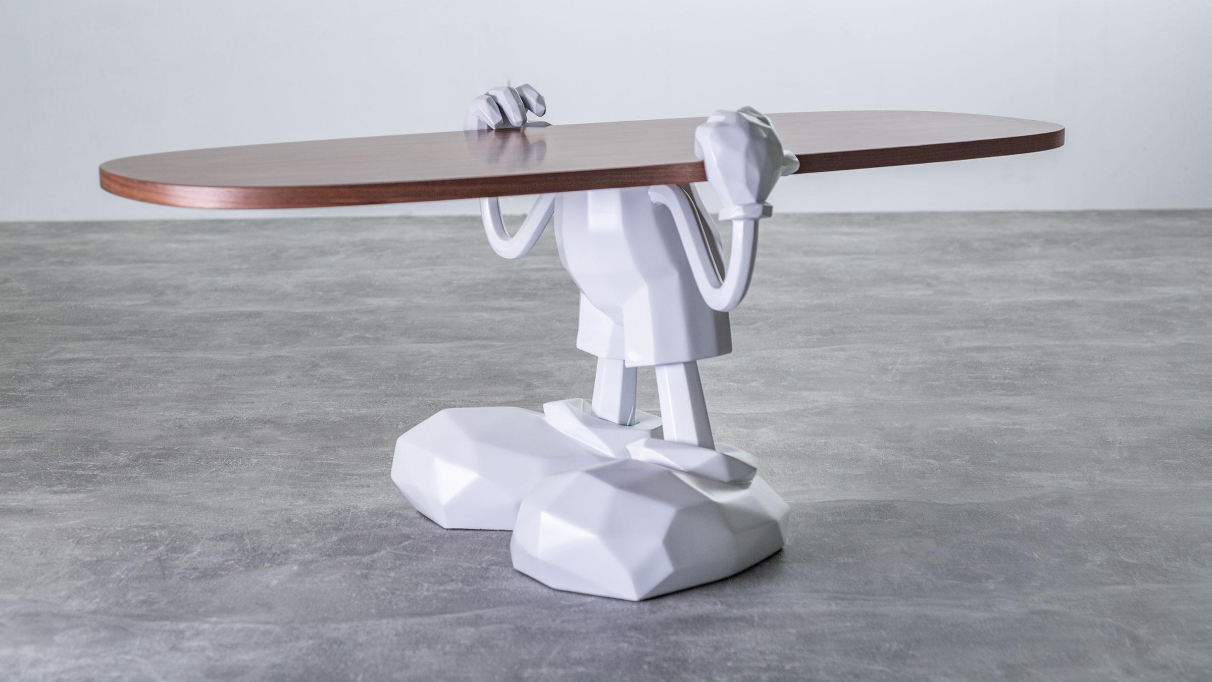 Moderne Table Willy en noyer en vente