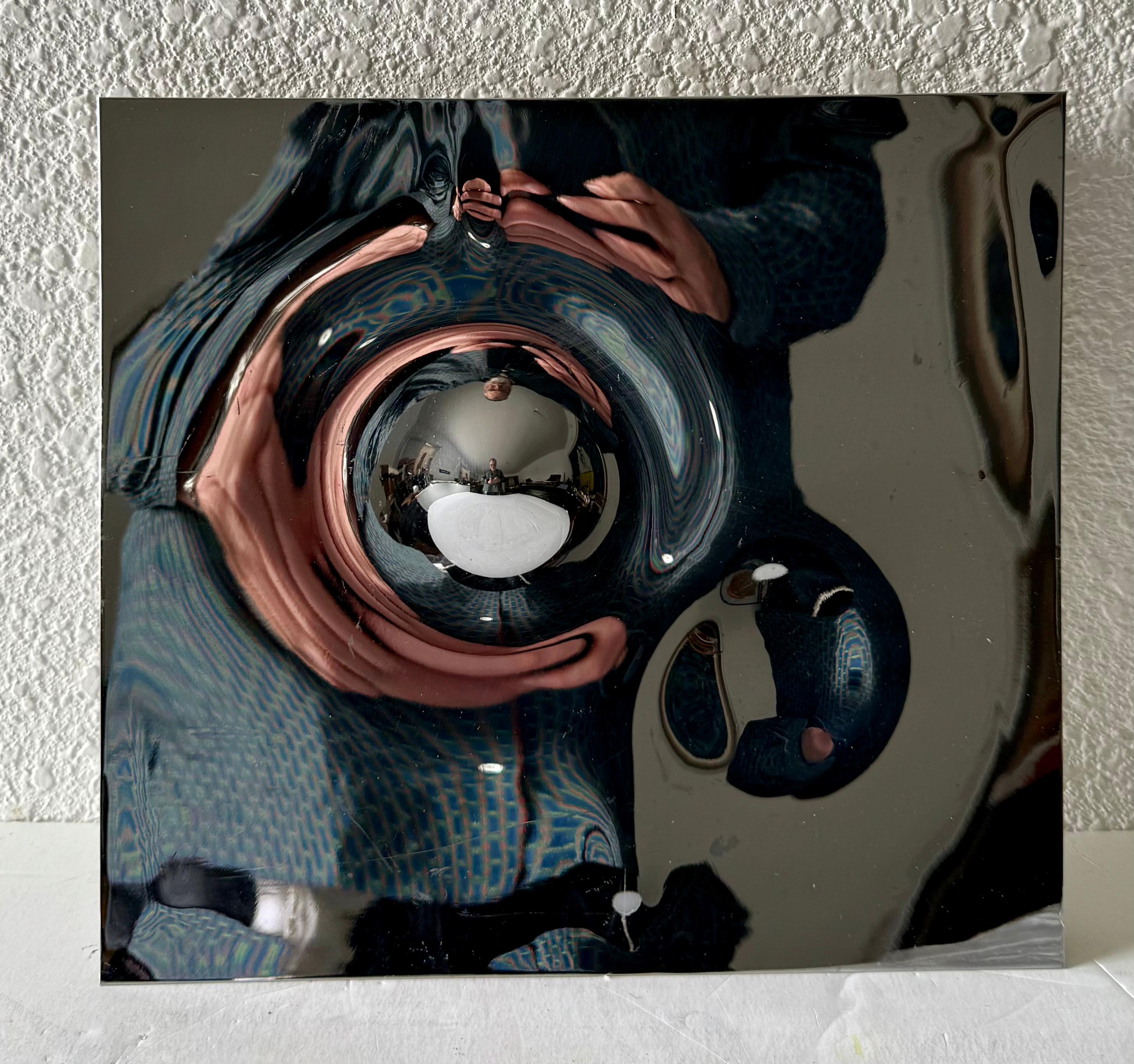 Swiss Op Art Specchio di metallo lucidato in acciaio inossidabile Scultura in rilievo Will Weber in vendita 1