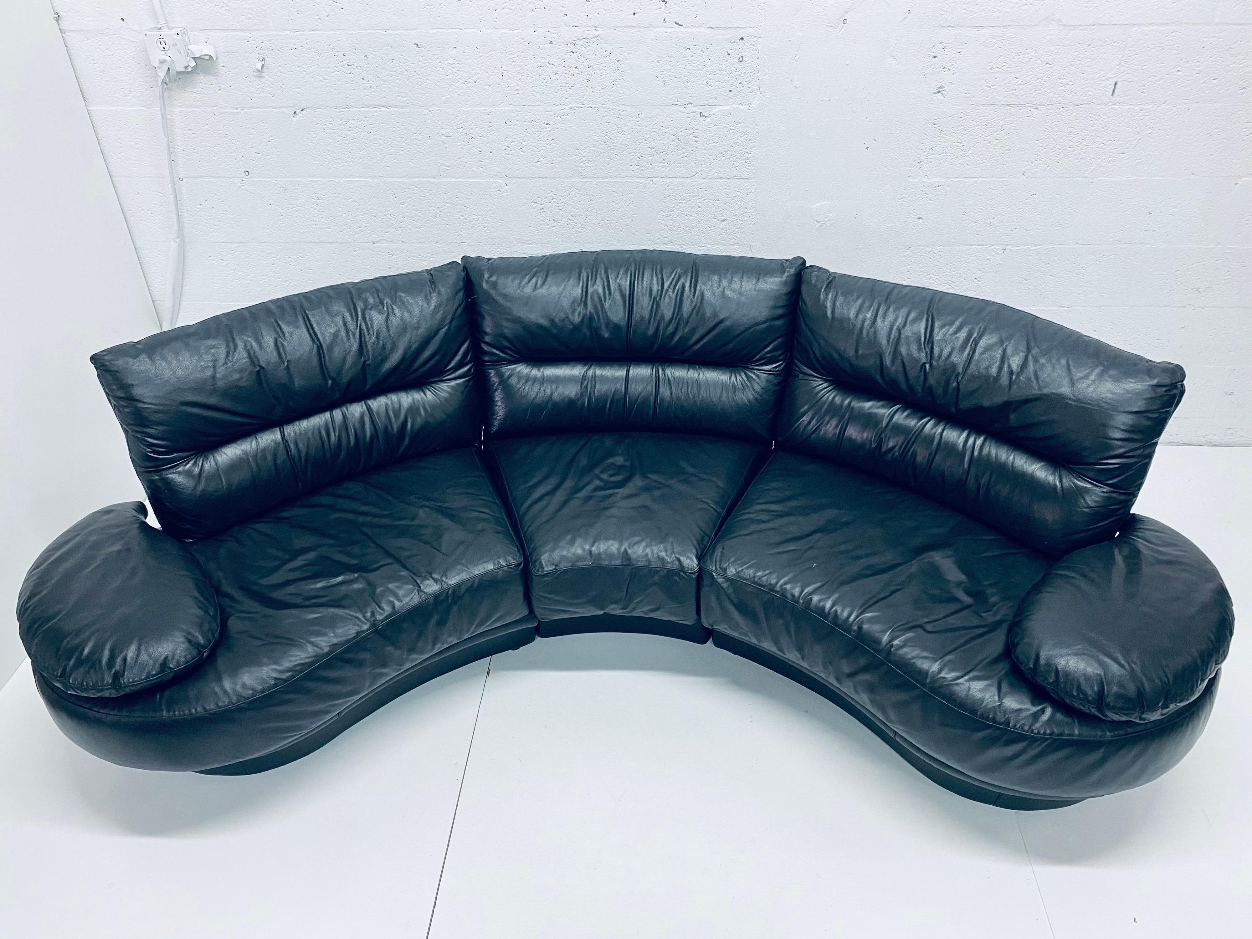 Post-Modern Wilma Salotti Postmodern Black Leather Rounded Back Sectional Sofa, Italy, 1980s