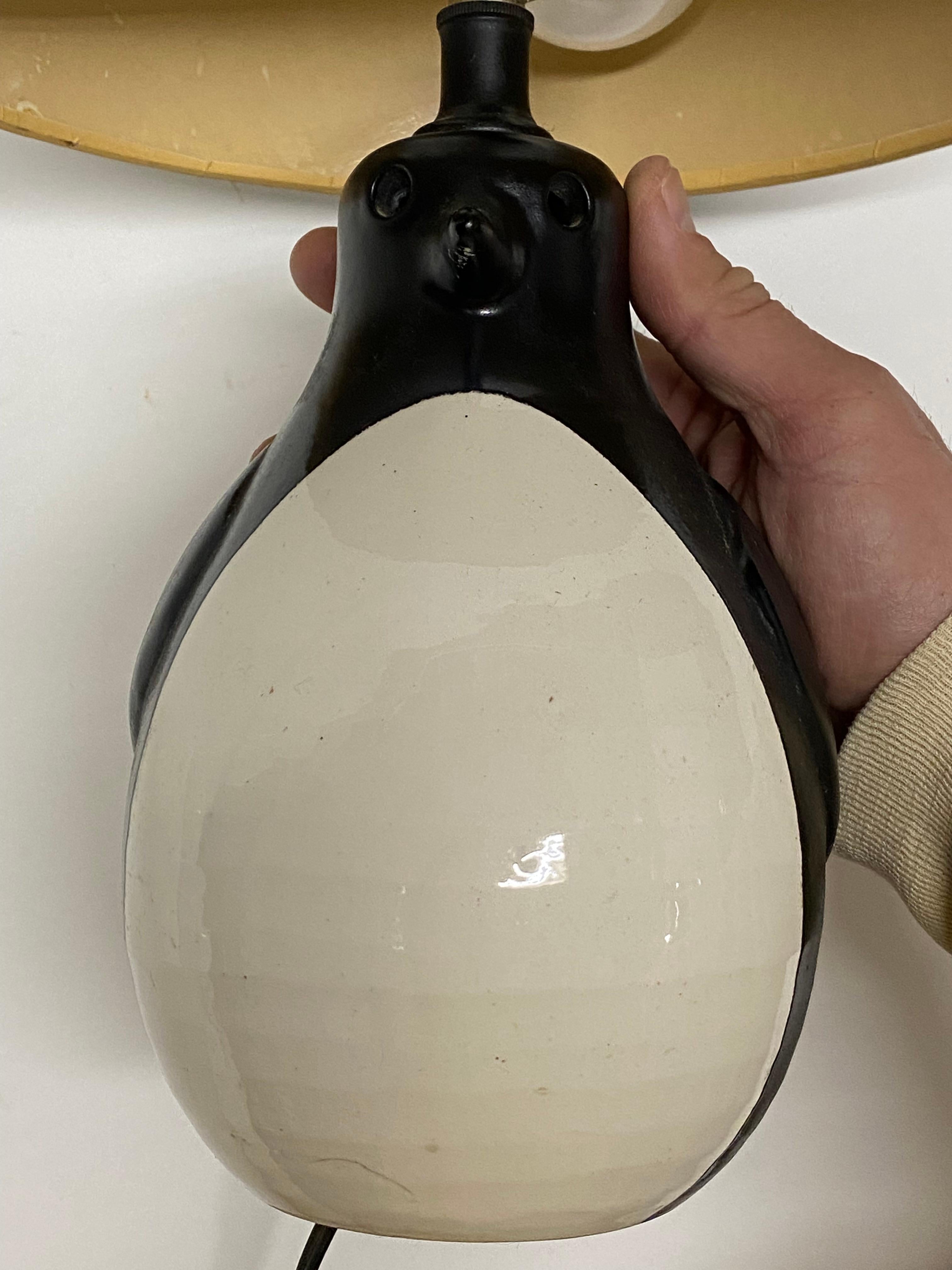 Wilmar Ceramic Penguin Table Lamp 3
