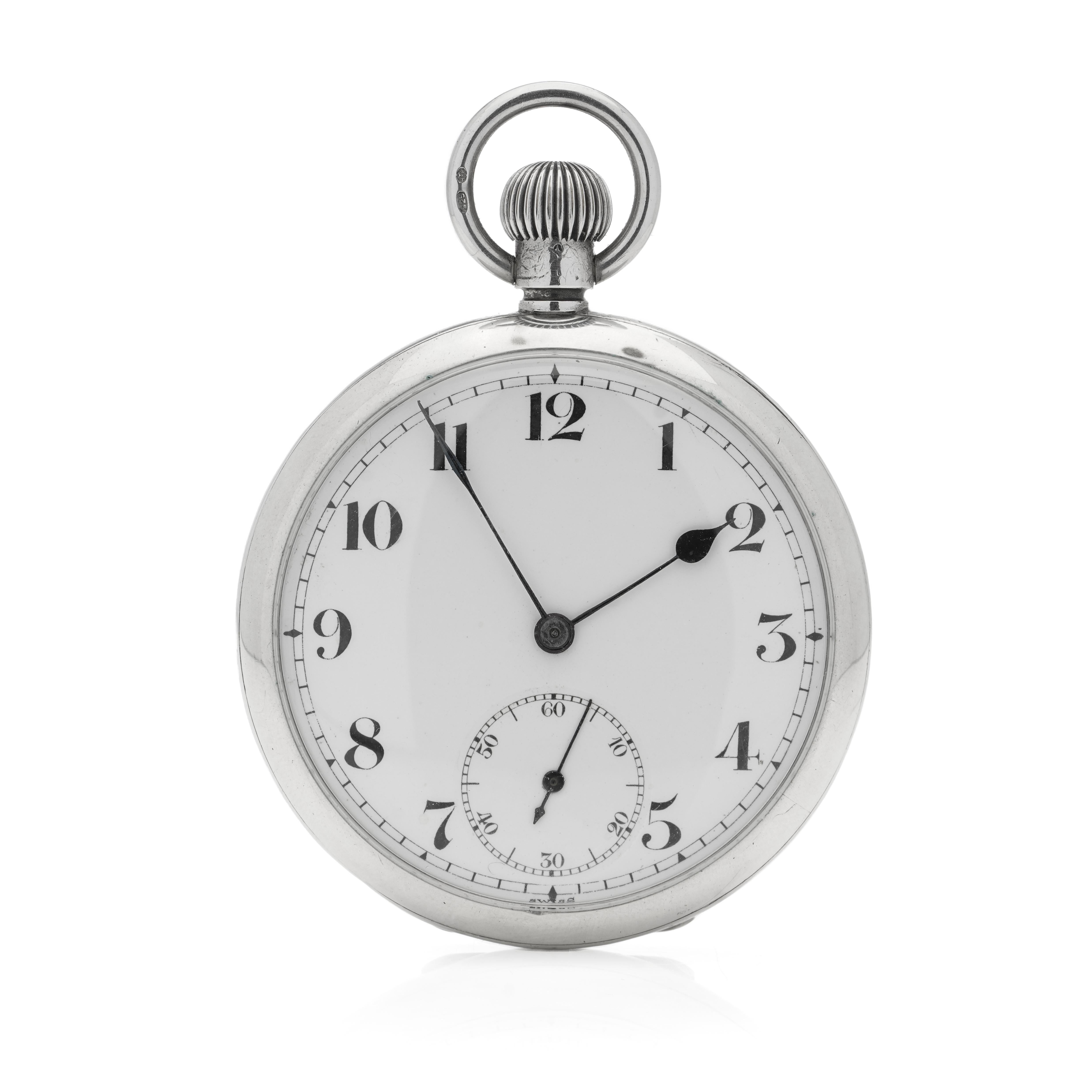 An antique Wilsdorf & Davis ( early Rolex ) sterling 925 silver round pocket watch.
Made in Switzerland.
Case Made in England, 1919
Case has been numbered.
Dial colour: White
Glass: Plexiglass
Numerals: Roman numbers
Fully