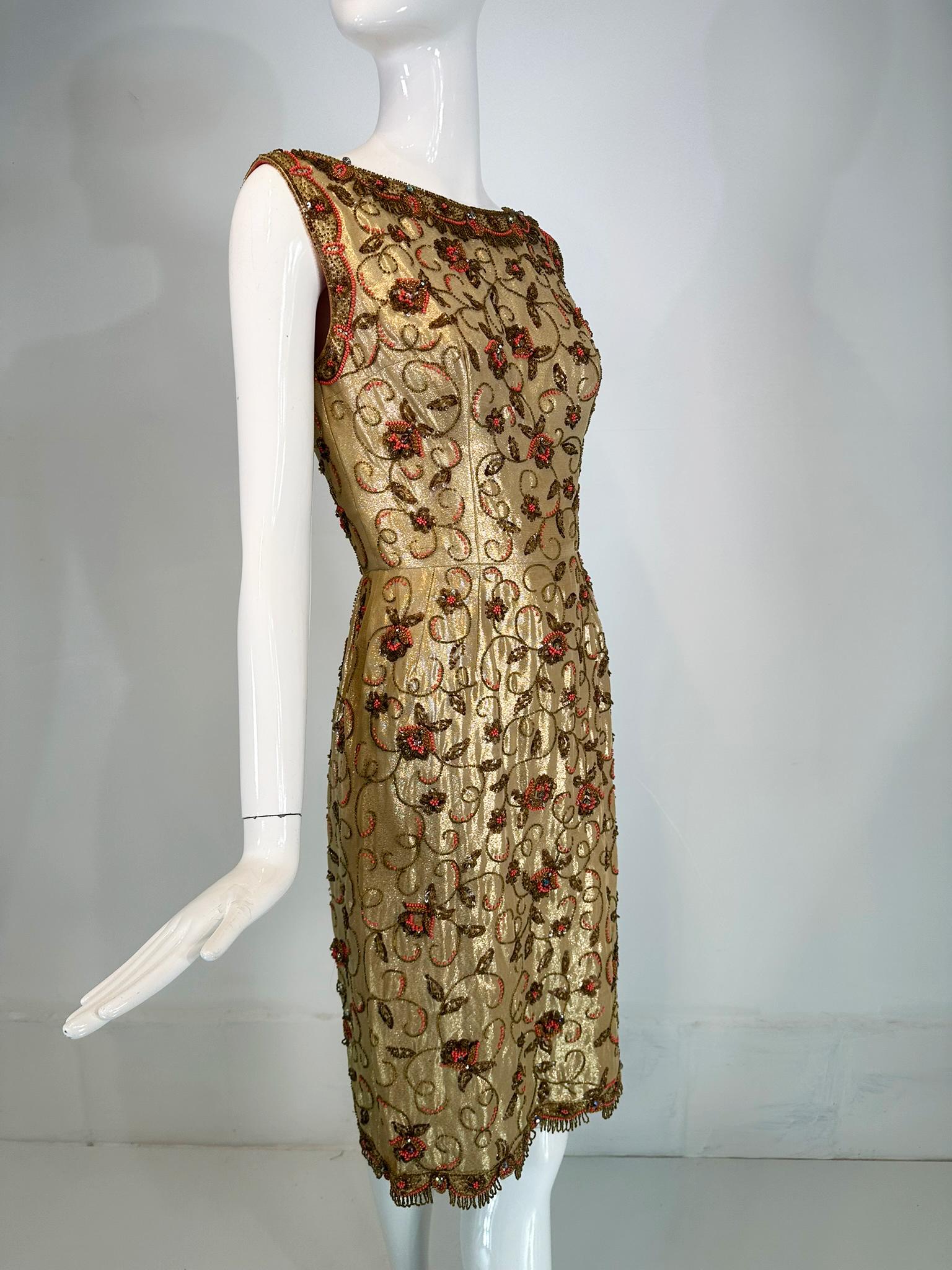Wilson Abbott Wilson Folmar 1950 Coral Oro Abalorios y Lentejuelas Vestido de novia de oro en venta 11