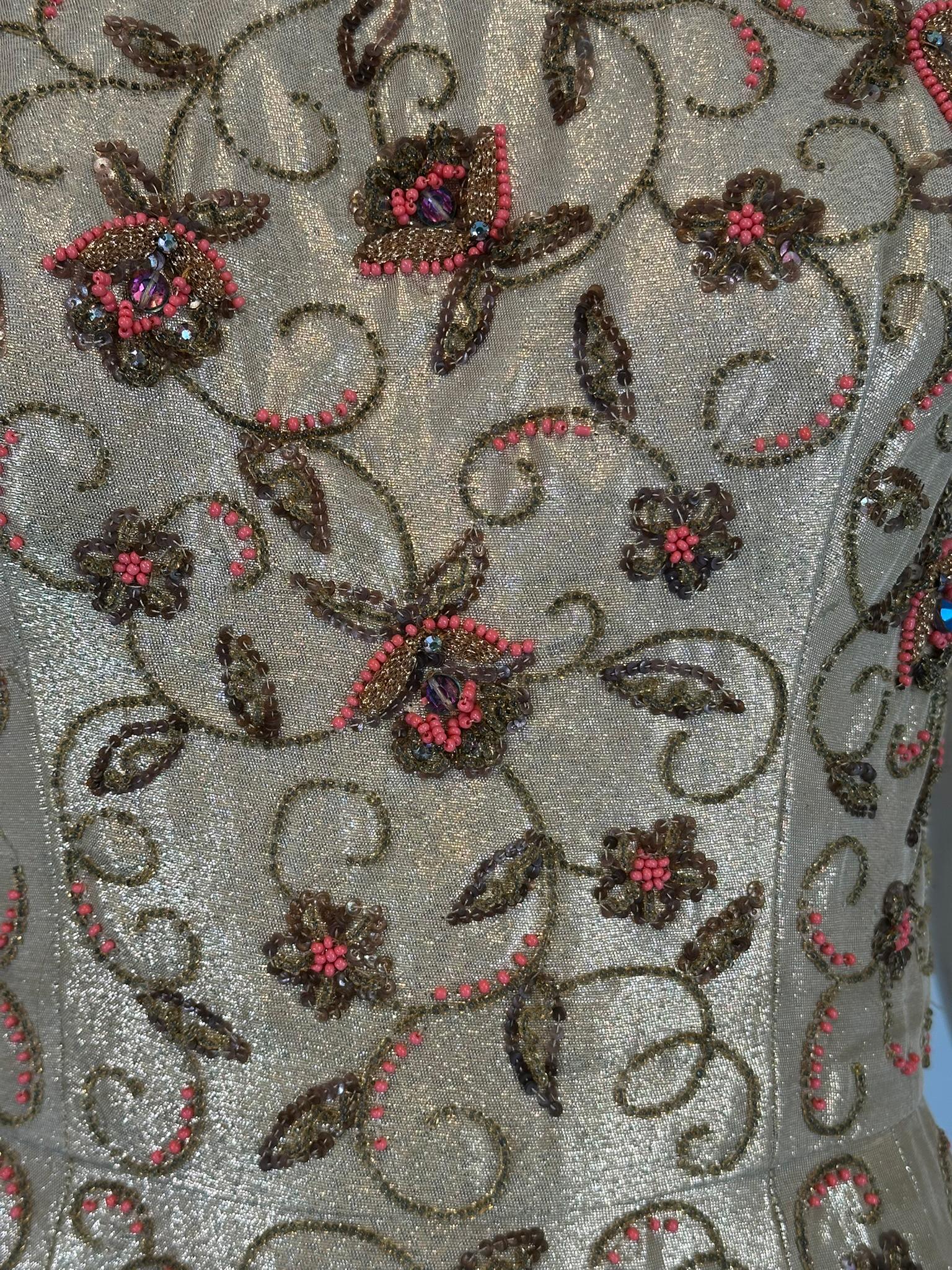 Wilson Abbott Wilson Folmar 1950 Coral Oro Abalorios y Lentejuelas Vestido de novia de oro en venta 14
