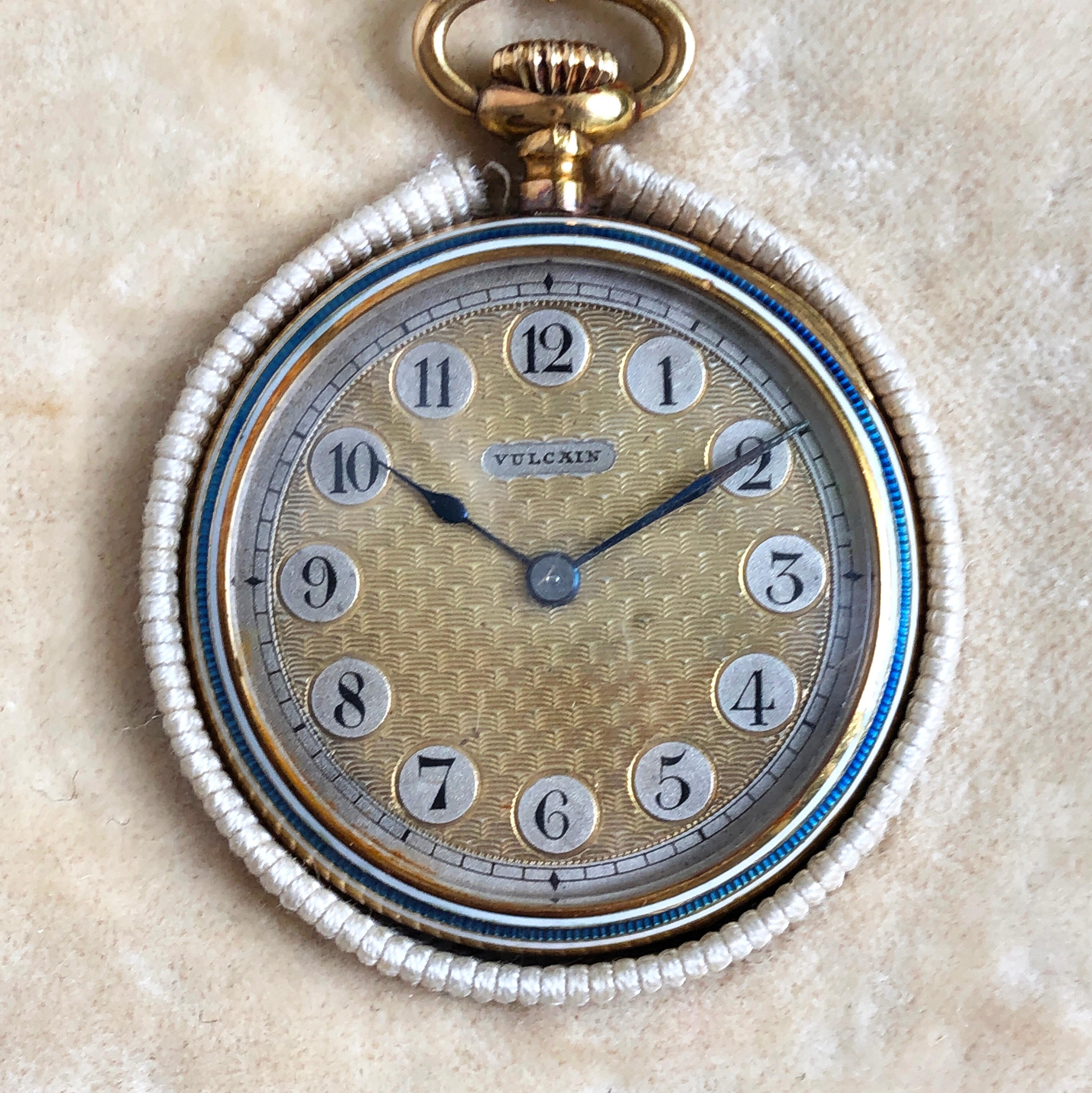 Wilson & Gill Vulcain viktorianische blau-weiße hand emaillierte Uhren-Halskette mit Diamanten im Angebot 10