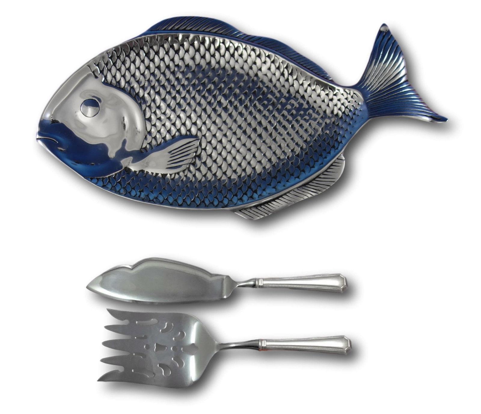 Wilton Armetale large fish tray and 2-pc fairfax by Gorham sterling serving set.

3-piece Fish serving set including: Wilton Armetale Sea Life Large Fish Tray (New in box) and 2-pc custom fairfax by Gorham fish serving set.
Details: 
One brand new