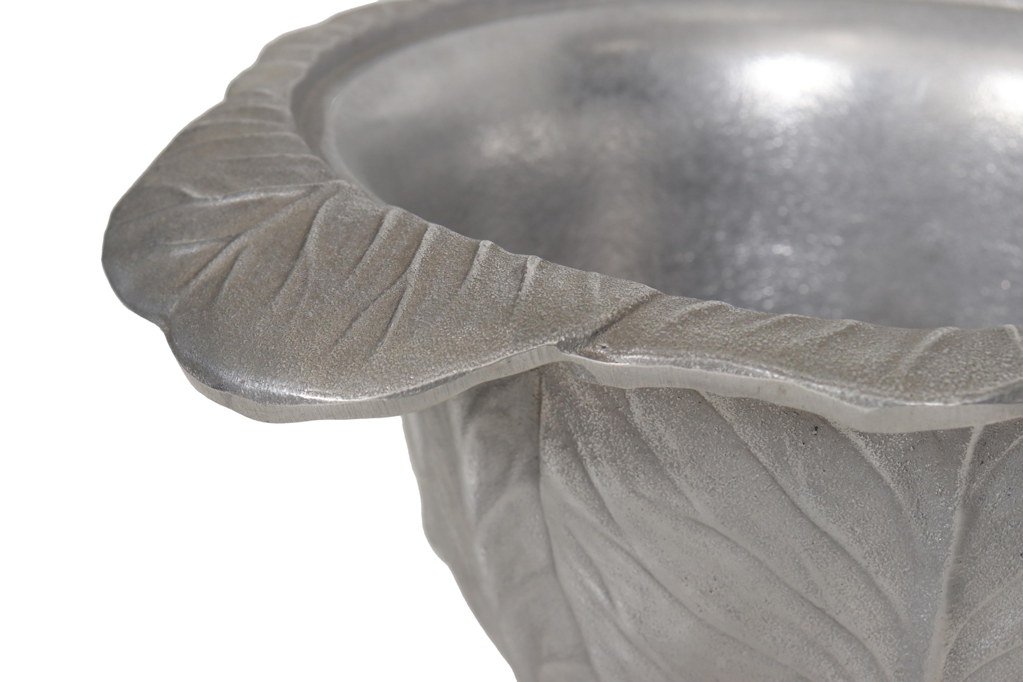 Wilton Armetale Cabbage-Schale mit Deckel im Zustand „Gut“ im Angebot in Bradenton, FL