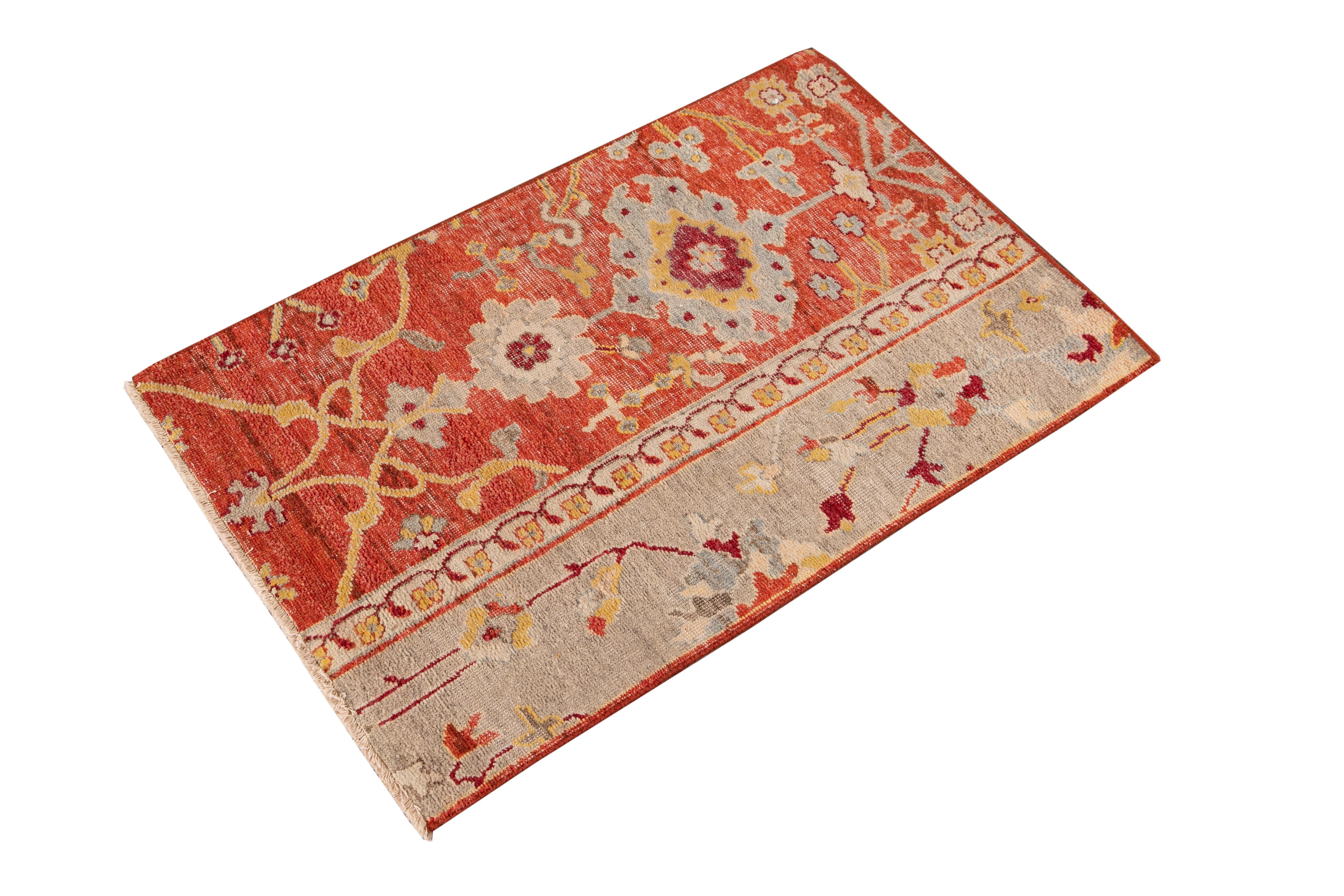 Handgeknüpfter Teppich aus 100% Wolle nach Maß. Kundenspezifische Größen und Farben auf Bestellung.

Collection'S: Wilton
MATERIAL: Wolle
Vorlaufzeit: Ca. 12-15 Wochen je nach Größe
Verfügbare Farben: Wie abgebildet.

Der angegebene Preis