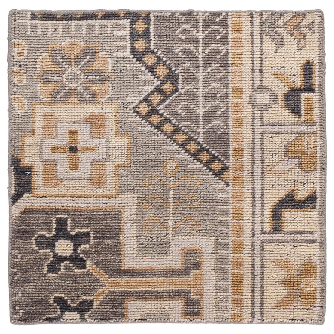 Wilton Collection Handwoven Wool Customized Modern Rug For Sale