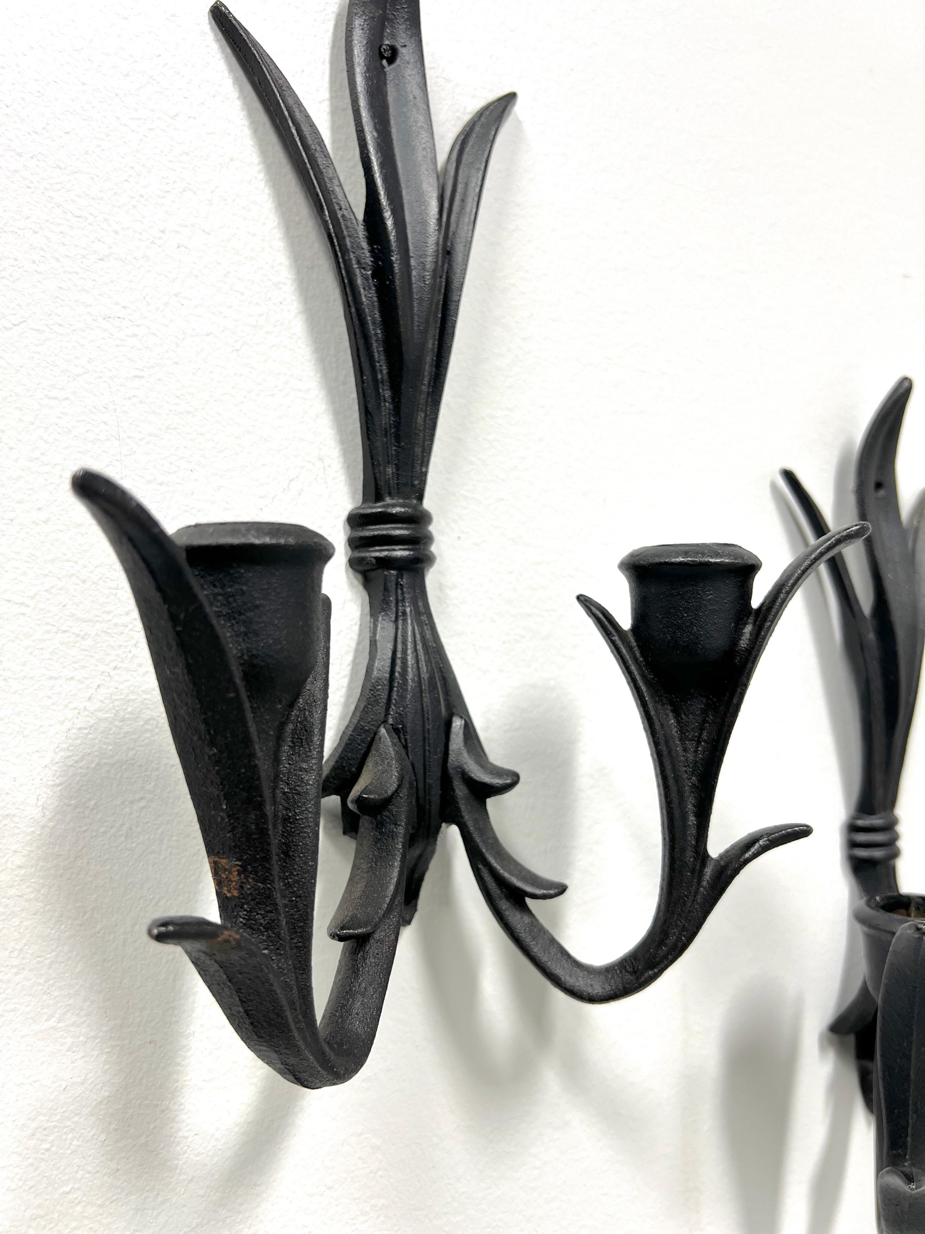 WILTON Mid 20th Century Gothic Cast Iron Candle Sconces - Pair In Good Condition For Sale In Charlotte, NC