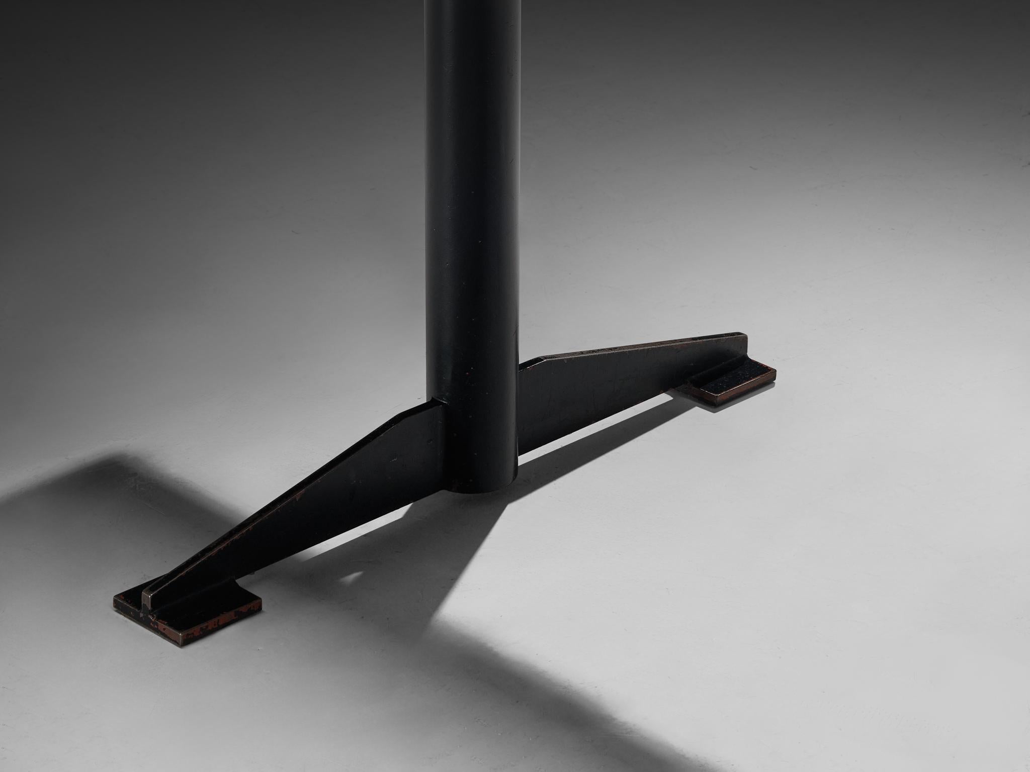 Mesa de comedor Wim Den Boon de caoba y acero lacado en negro en venta 1
