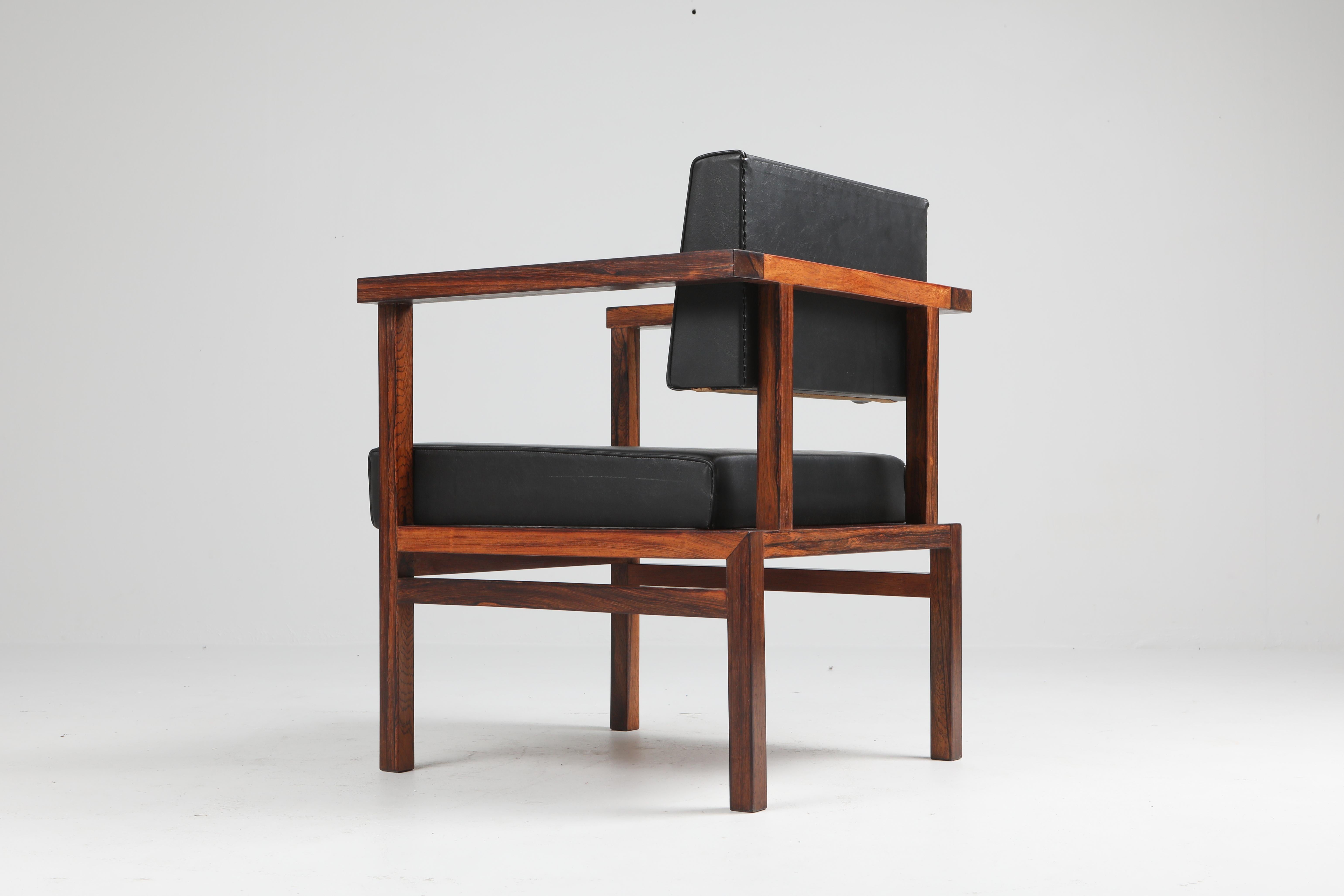 Mid-Century Modern Fauteuil de direction Wim Den Boon en cuir noir et bois de rose en vente