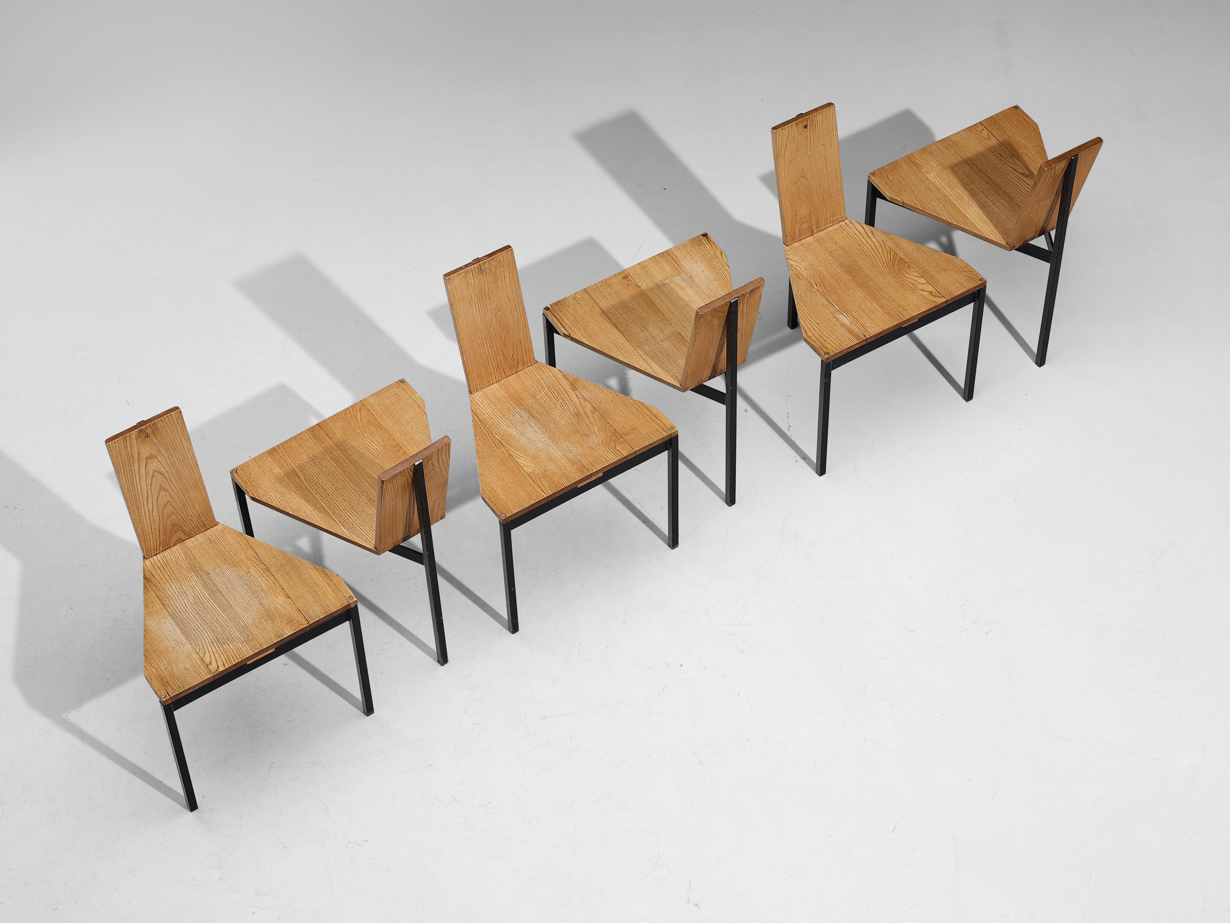 Wim Den Boon Set de six chaises de salle à manger en frêne et métal en vente 7