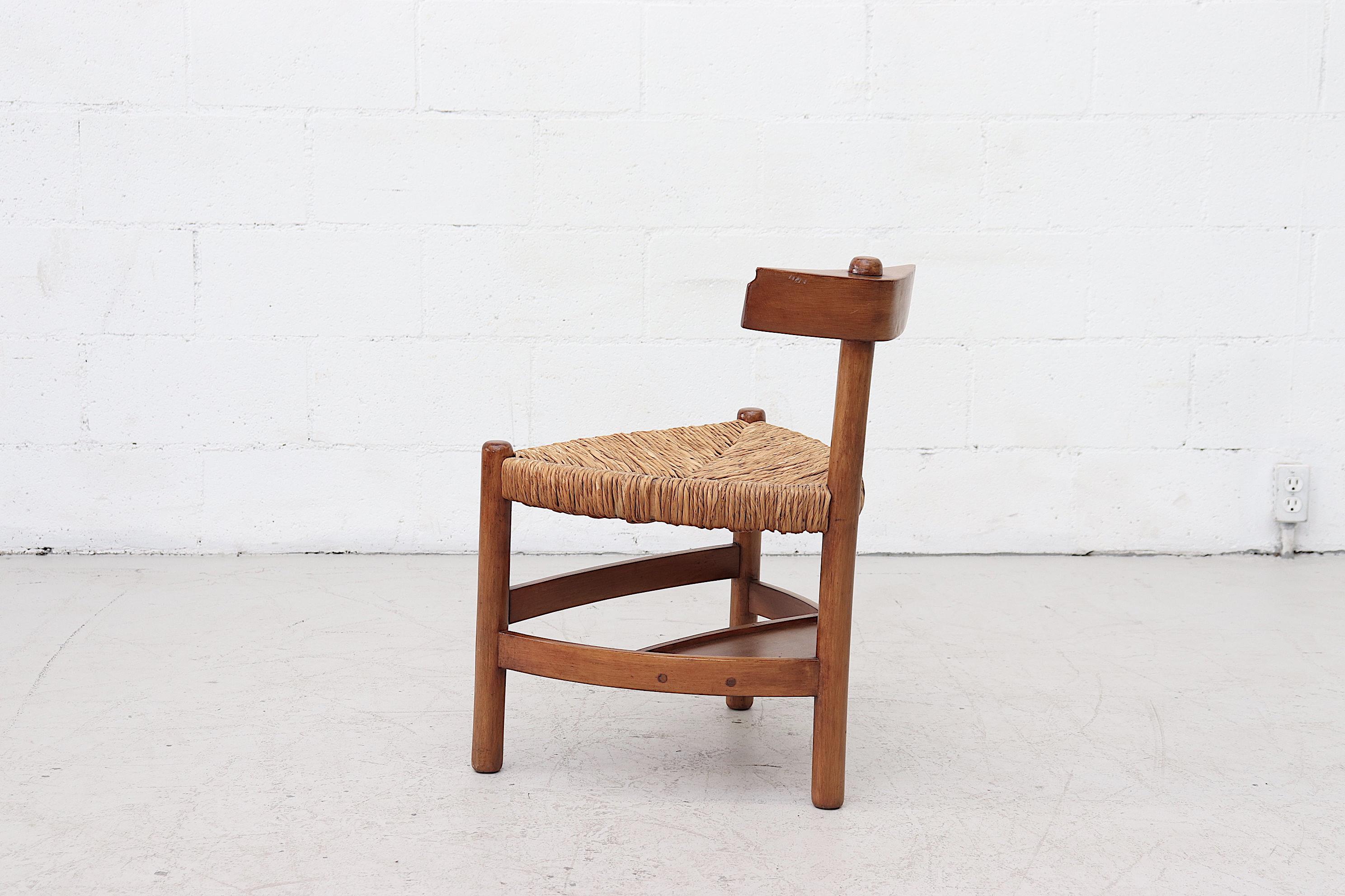 Néerlandais Chaise de joncs à trépieds style Wim Den Boon