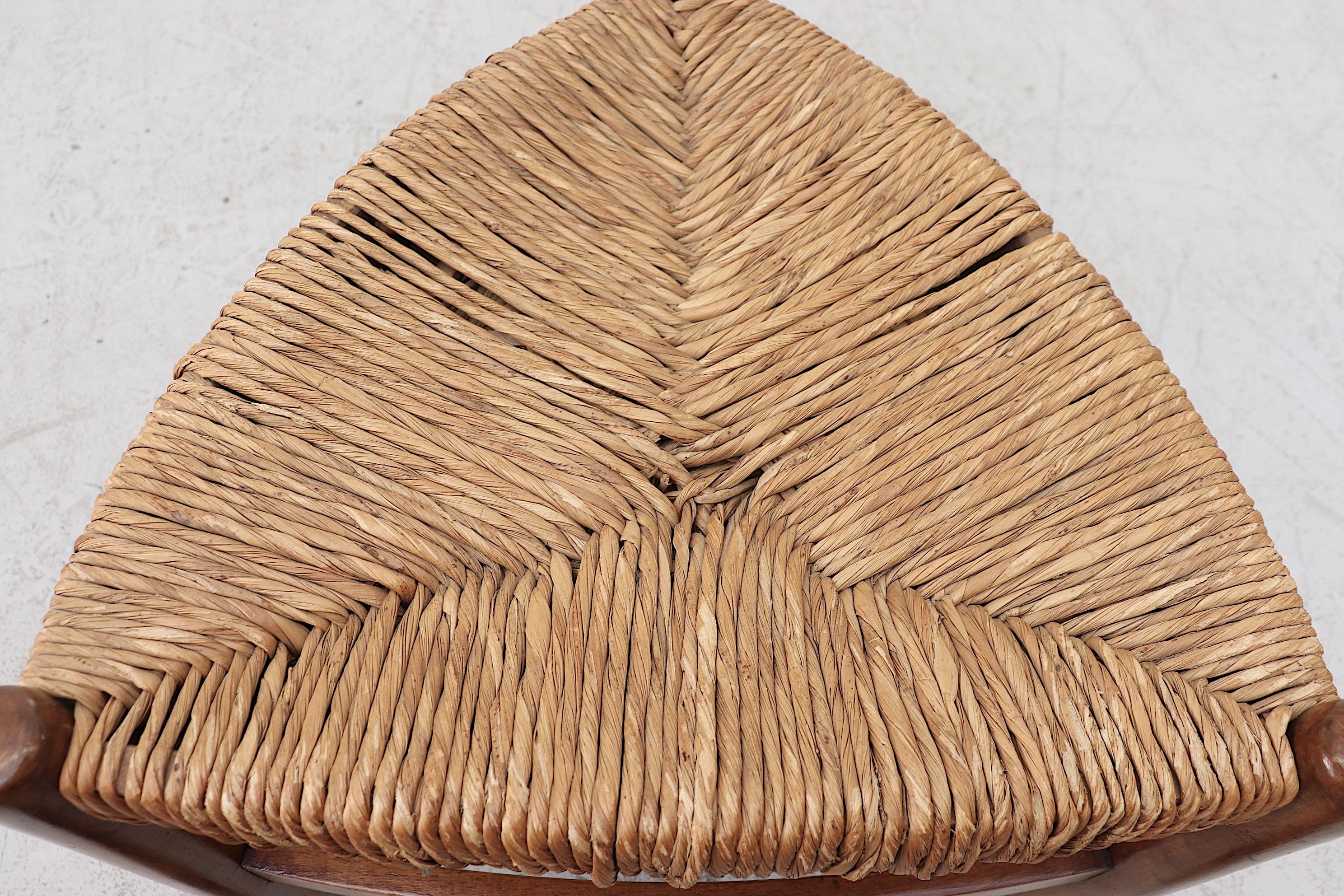 Chaise de joncs à trépieds style Wim Den Boon 1