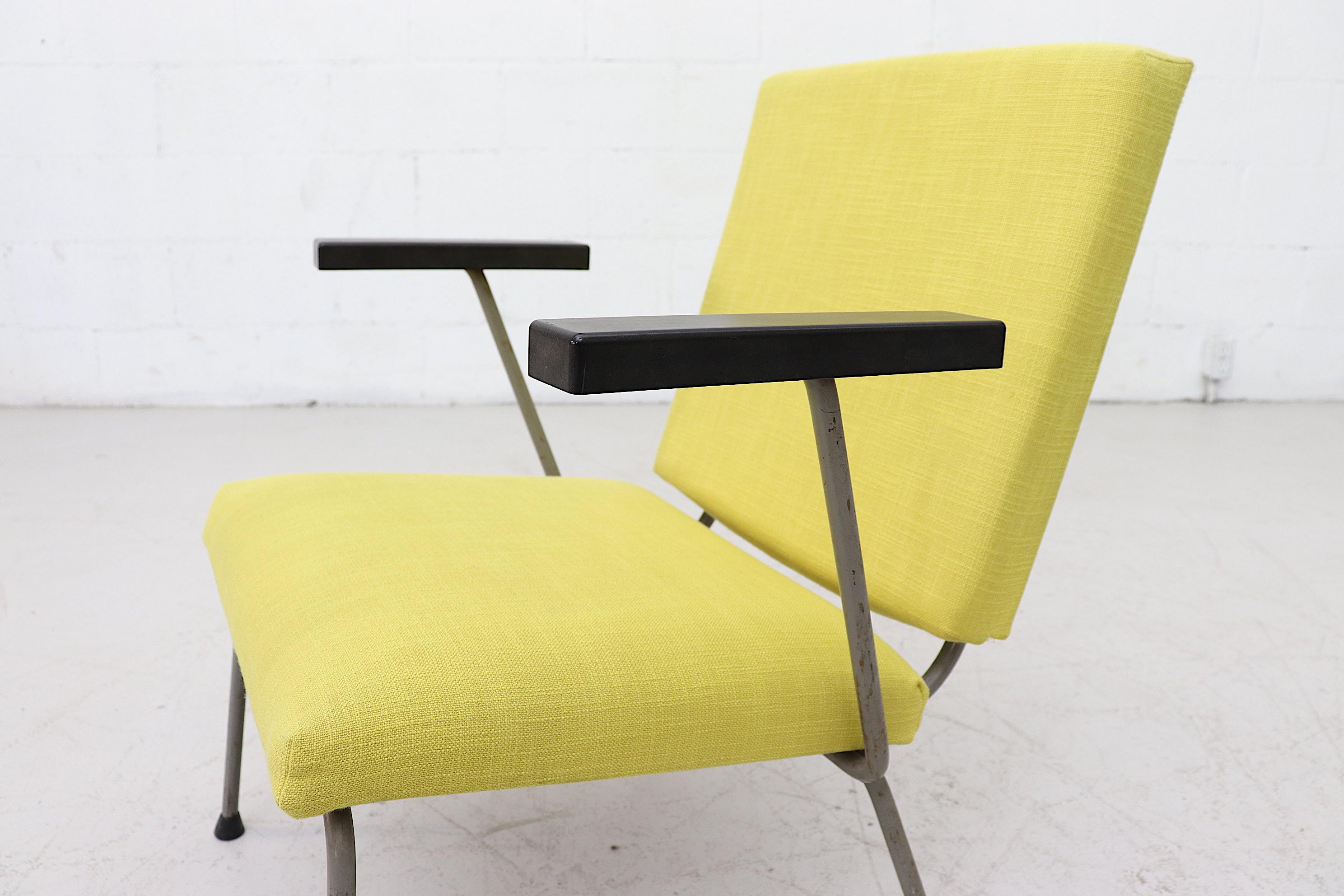 Dutch Mid-Century Wim Rietveld 1401 Chair For Gispen Lounge Chair in Yellow For Sale