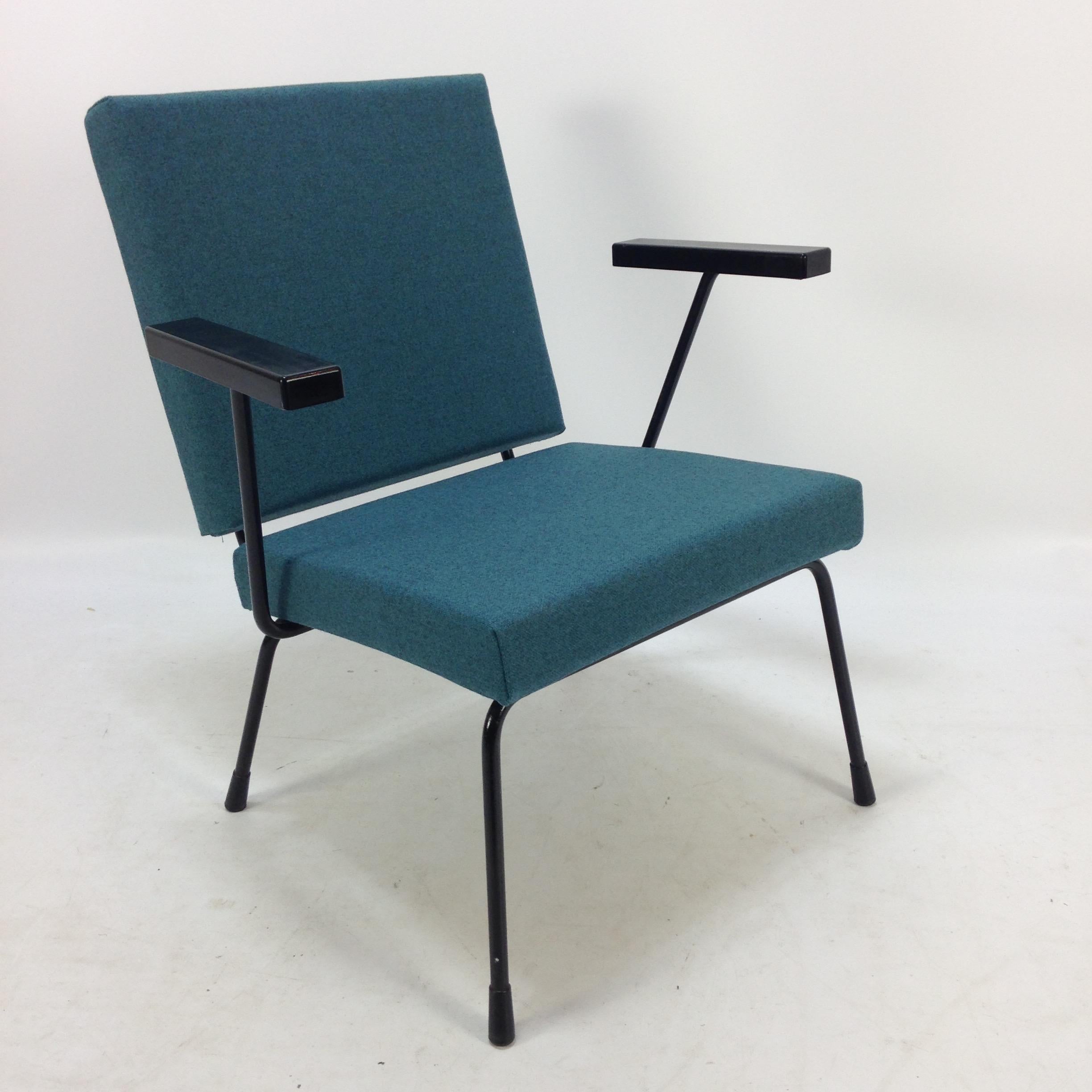 Wim Rietveld 1401 Lounge Chair for Gispen, 1950's In Good Condition For Sale In Oud Beijerland, NL