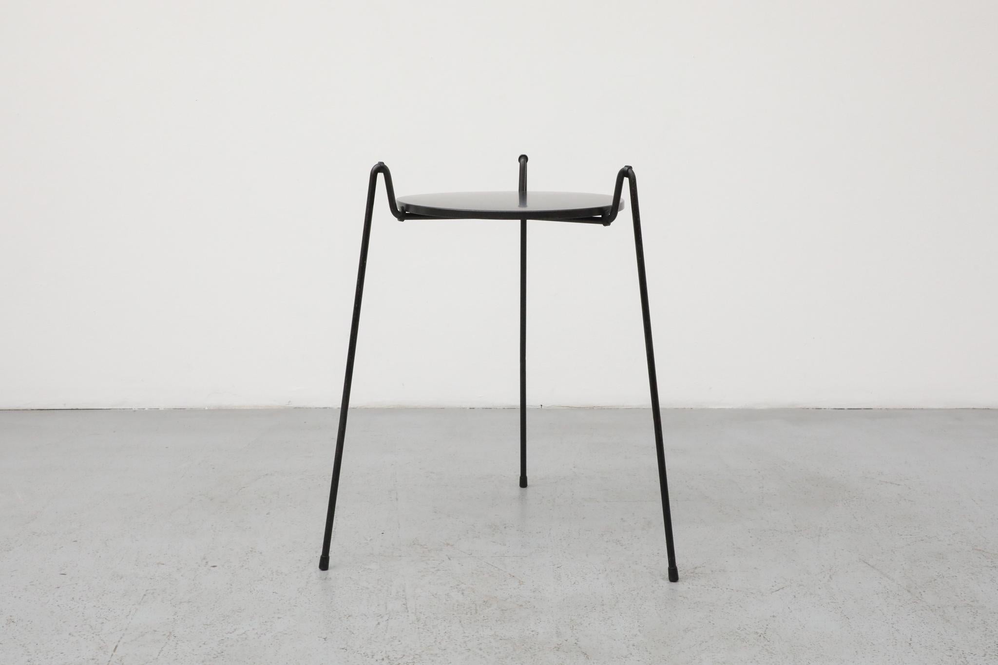 Wim Rietveld Mesa mosquitera extra alta con bandeja negra, Gispen, Países Bajos 1953 en venta 12
