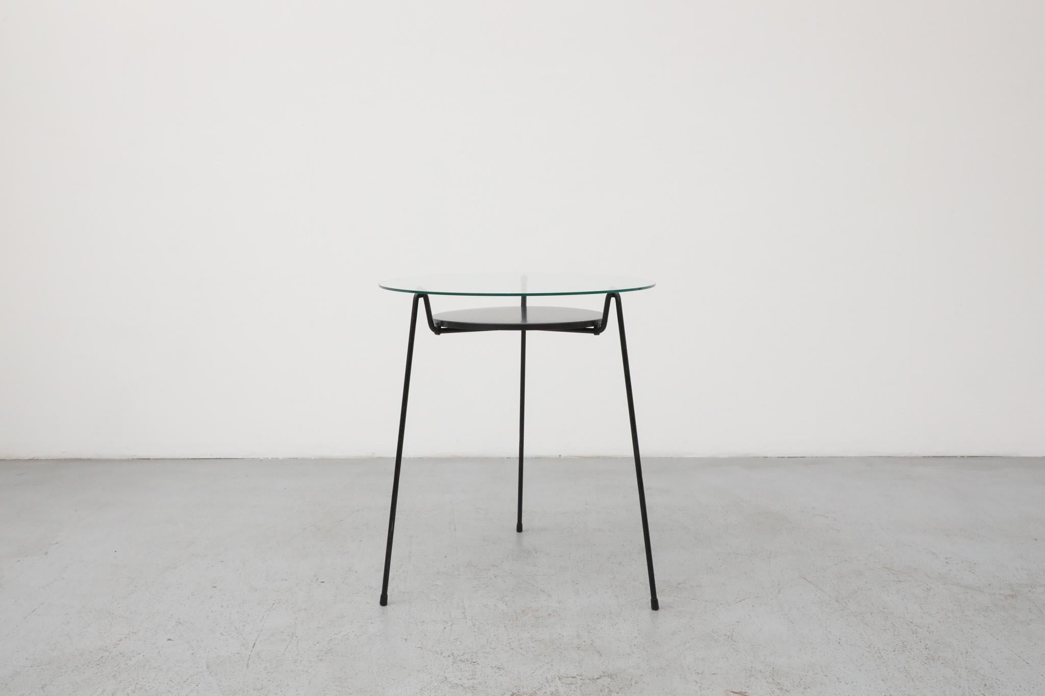 Wim Rietveld Mesa mosquitera extra alta con bandeja negra, Gispen, Países Bajos 1953 en Bueno estado para la venta en Los Angeles, CA